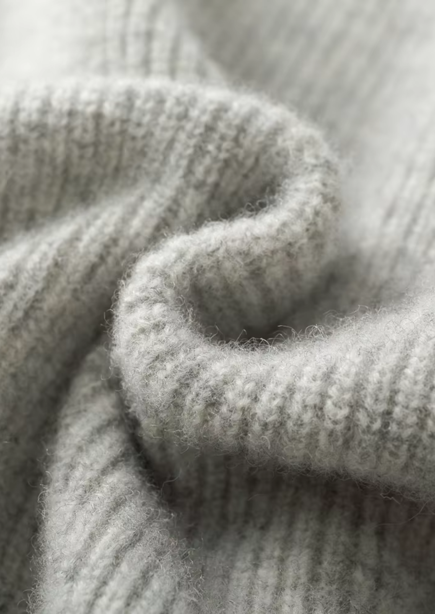 PURE EXTRA-FINE MERINO WOOL RIBBED ZIP HOODIE CLOUDWOOL®