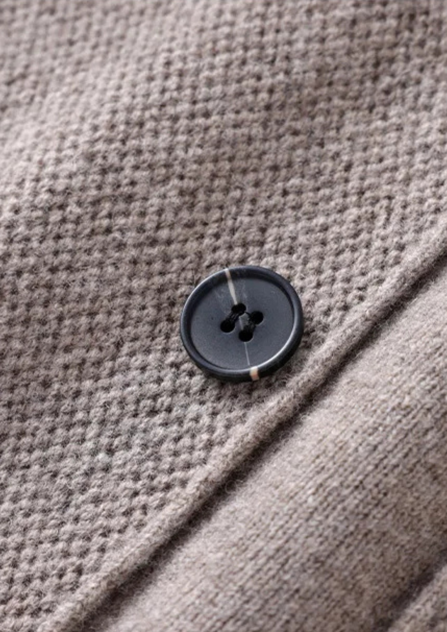 PURE EXTRA-FINE MERINO WOOL BUTTON OVERSHIRT CLOUDWOOL®
