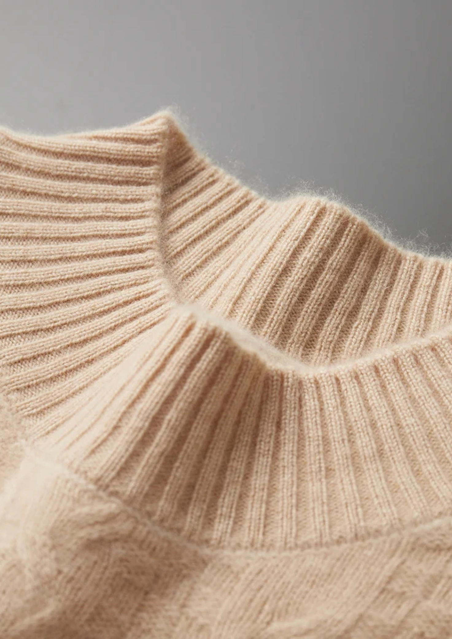 PURE EXTRA-FINE MERINO WOOL JACQUARD MOCKNECK CLOUDWOOL®