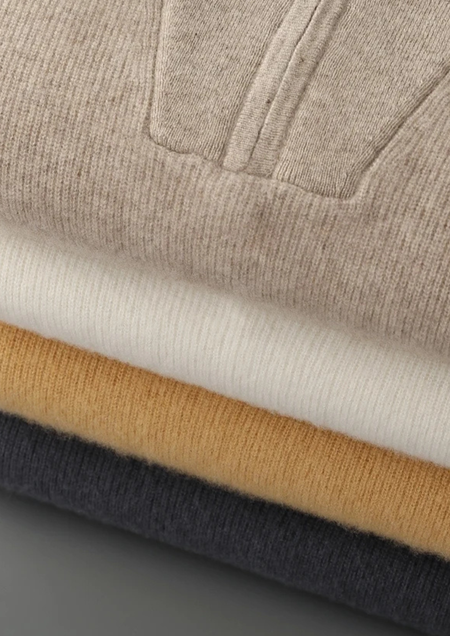 PREMIUM CASHMERE RIBBED HALF-ZIP SWEATER EXCLUSIVE RELEASE