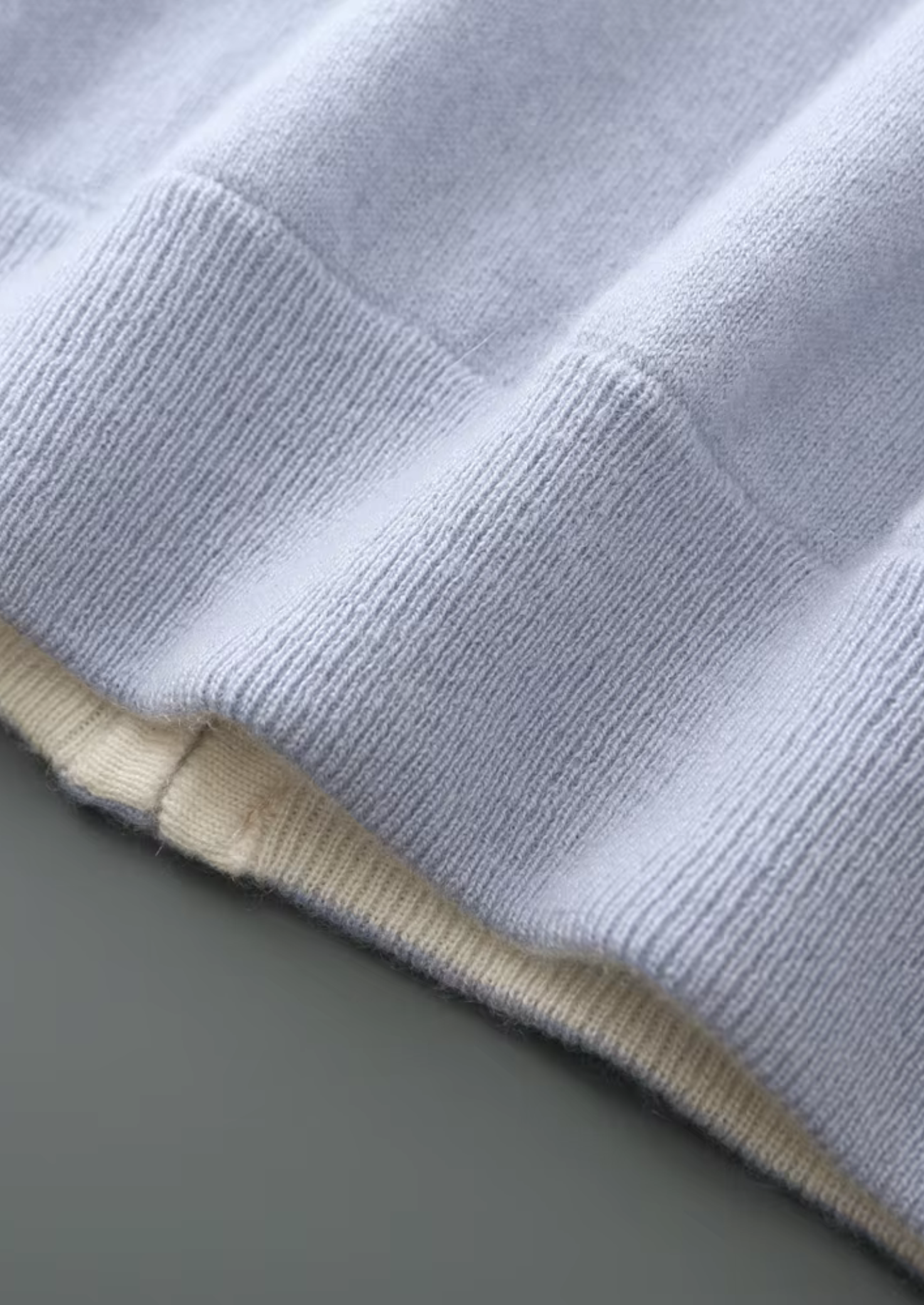 PURE EXTRA-FINE MERINO WOOL ZIP CARDIGAN CLOUDWOOL®