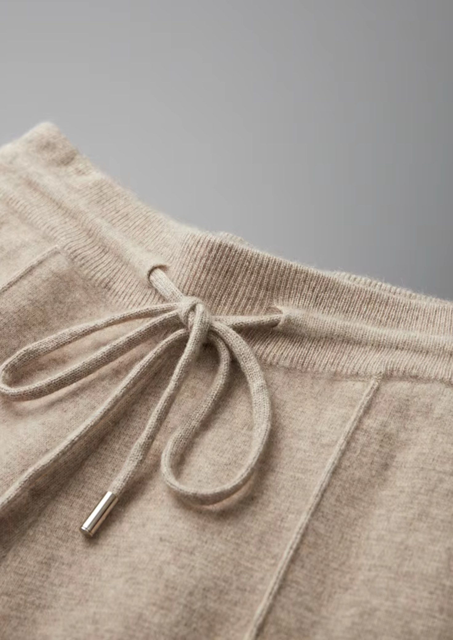 PREMIUM CASHMERE LEISURE TROUSERS EXCLUSIVE RELEASE