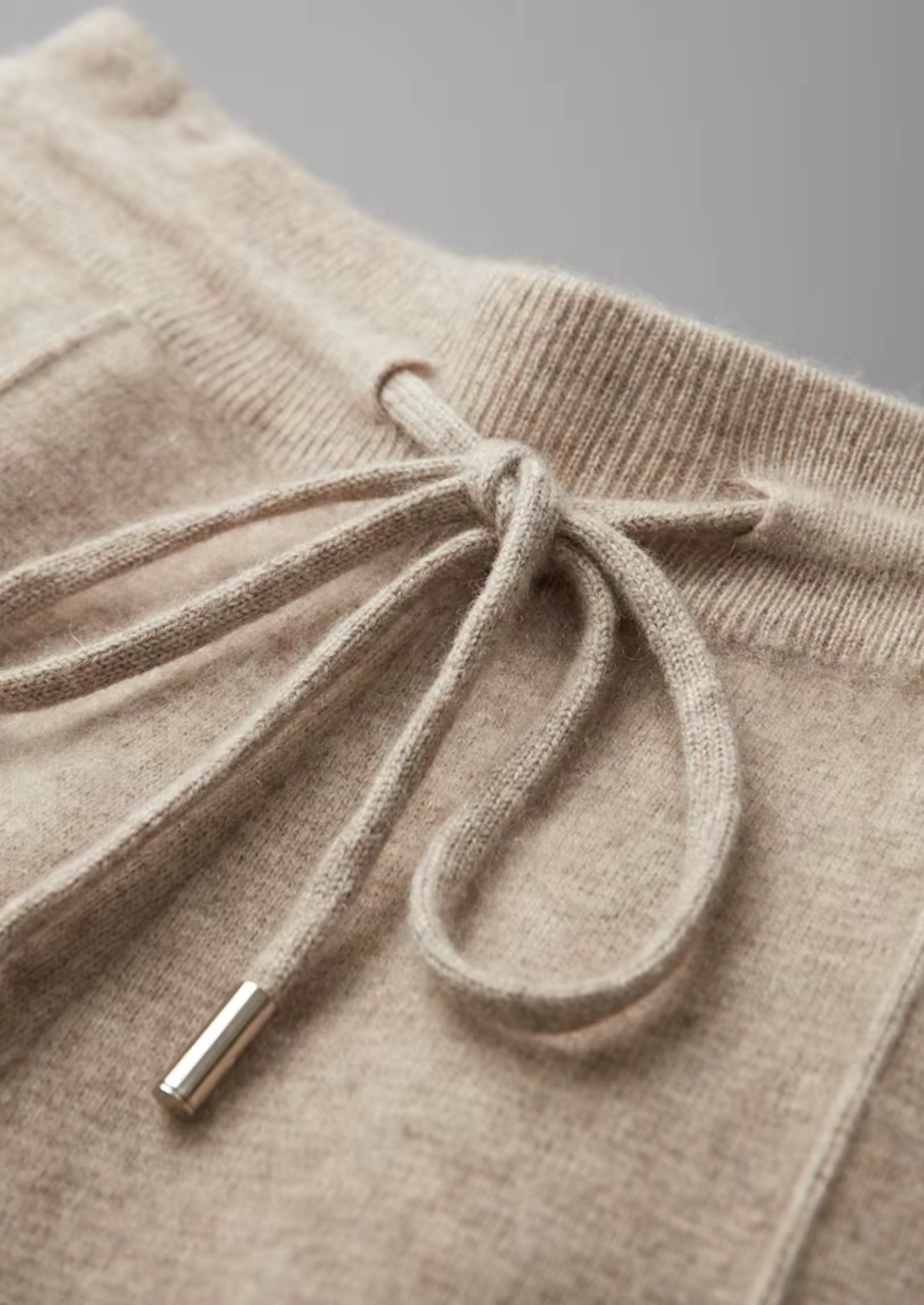 PREMIUM CASHMERE LEISURE TROUSERS EXCLUSIVE RELEASE