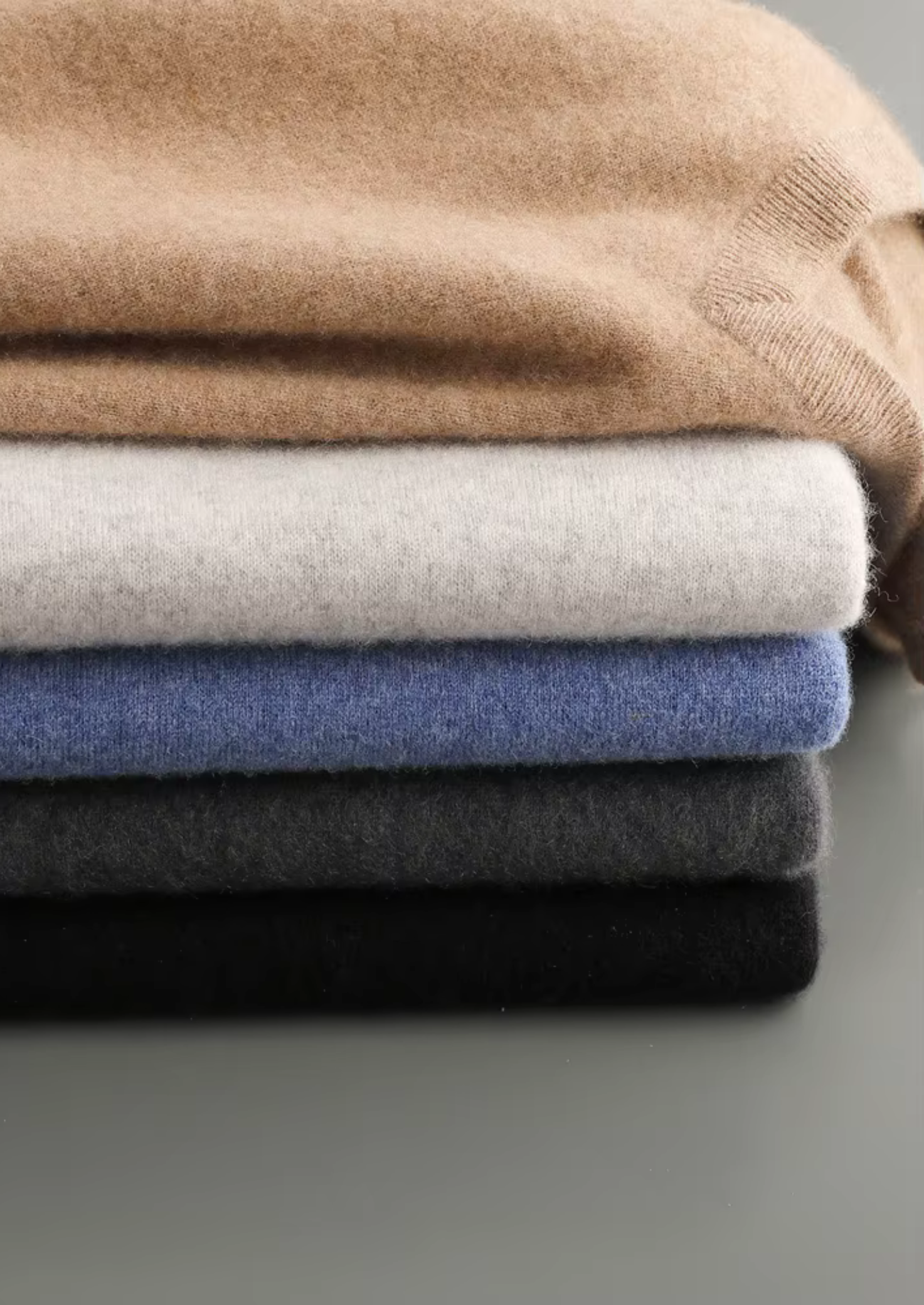 PURE EXTRA-FINE MERINO WOOL V-NECK VEST CLOUDWOOL®