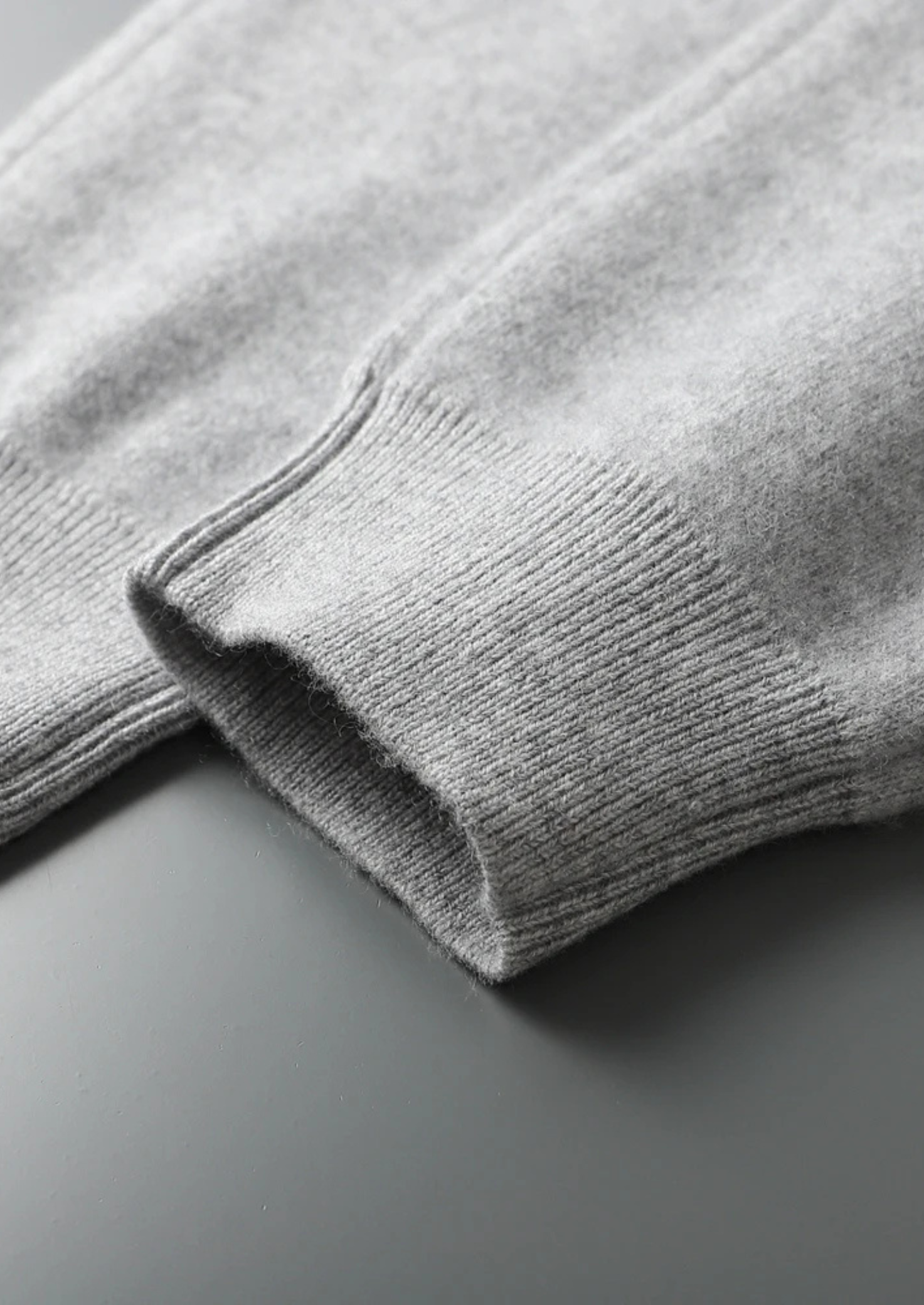 PREMIUM CASHMERE LEISURE SET EXCLUSIVE RELEASE