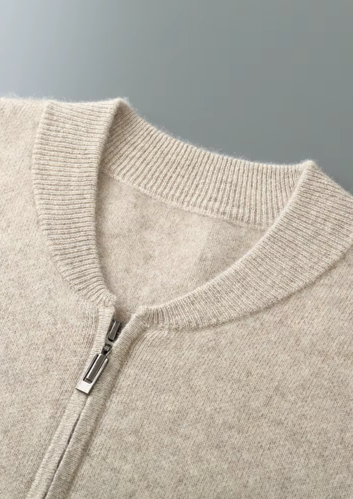 PURE EXTRA-FINE MERINO WOOL V-NECK CARDIGAN CLOUDWOOL®