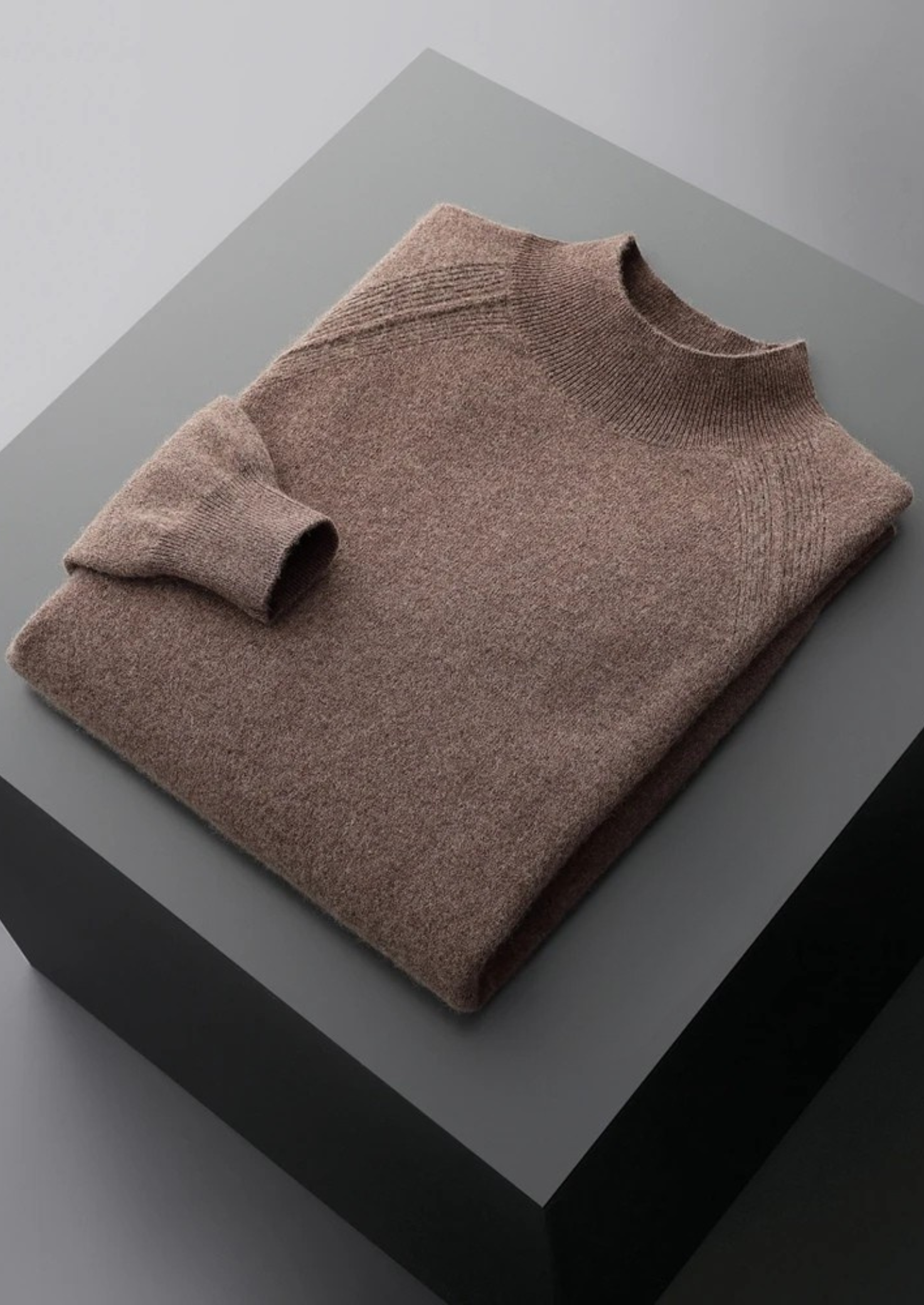 PURE EXTRA-FINE MERINO WOOL RAGLAN MOCKNECK CLOUDWOOL®