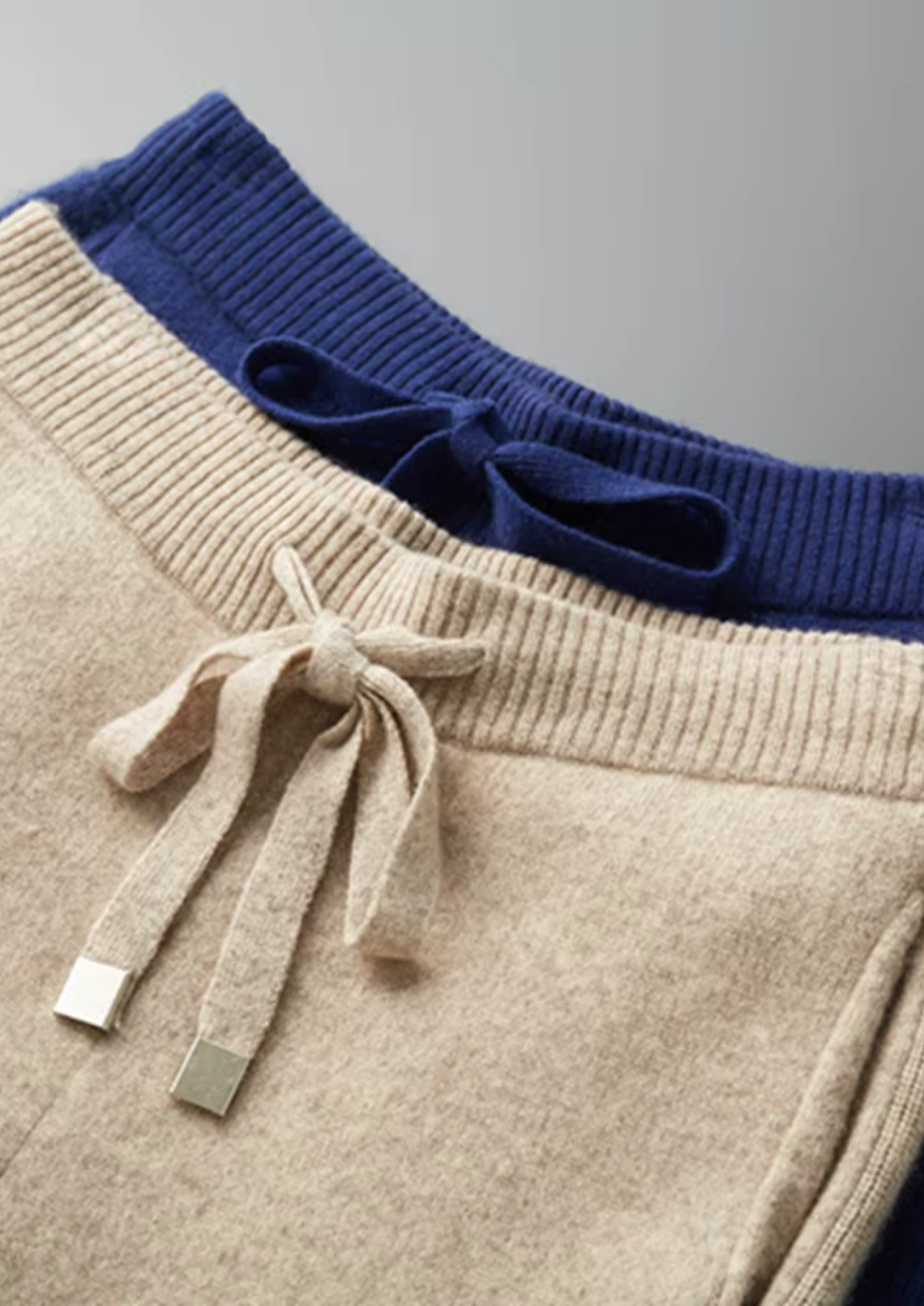 PREMIUM CASHMERE LEISURE SET EXCLUSIVE RELEASE
