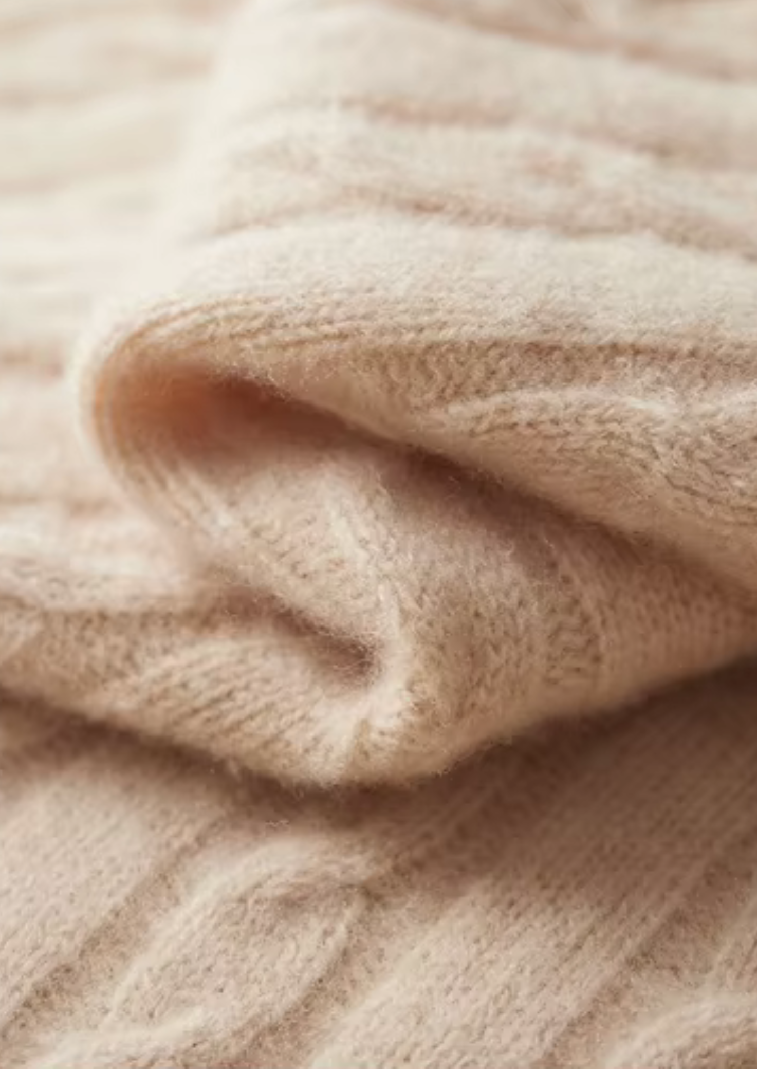 PURE EXTRA-FINE MERINO WOOL CABLE KNIT HENLEY SWEATER CLOUDWOOL®