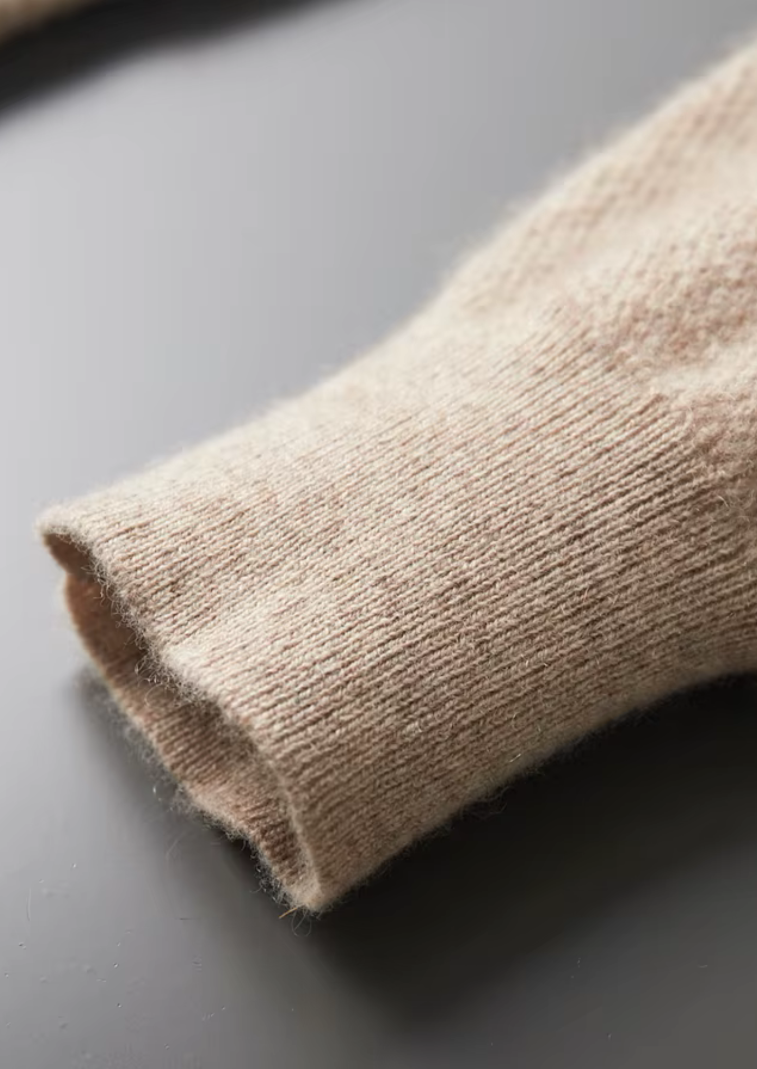 PREMIUM CASHMERE CLASSIC HENLEY SWEATER EXCLUSIVE RELEASE