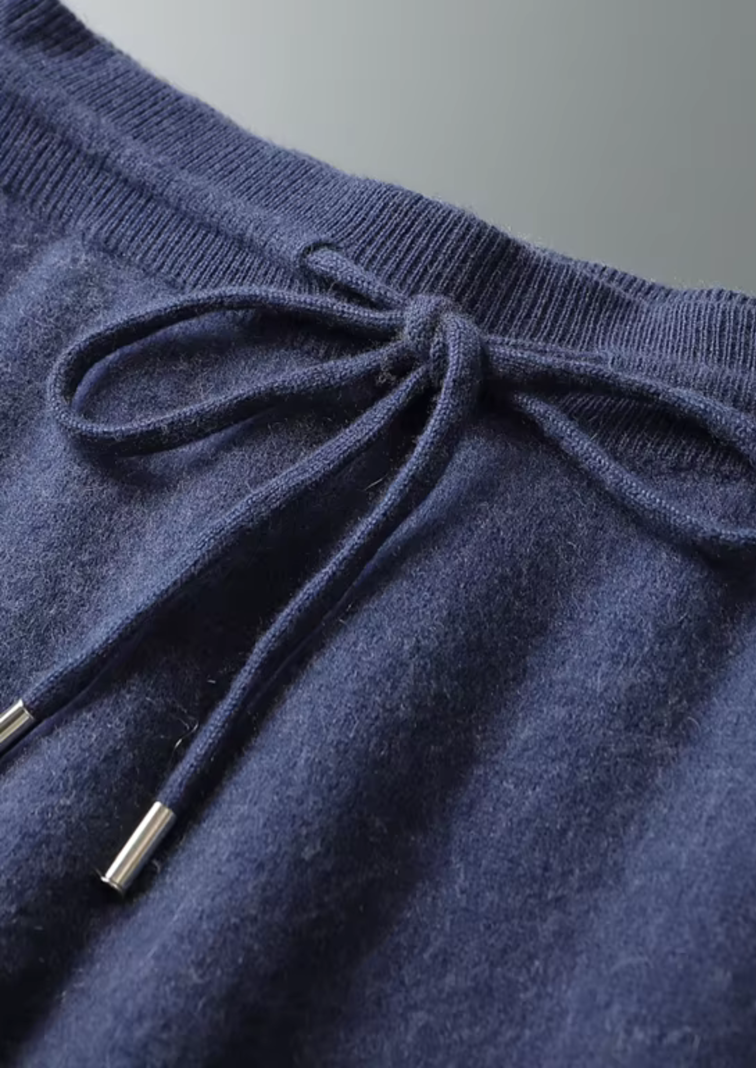 PREMIUM CASHMERE LEISURE SET EXCLUSIVE RELEASE