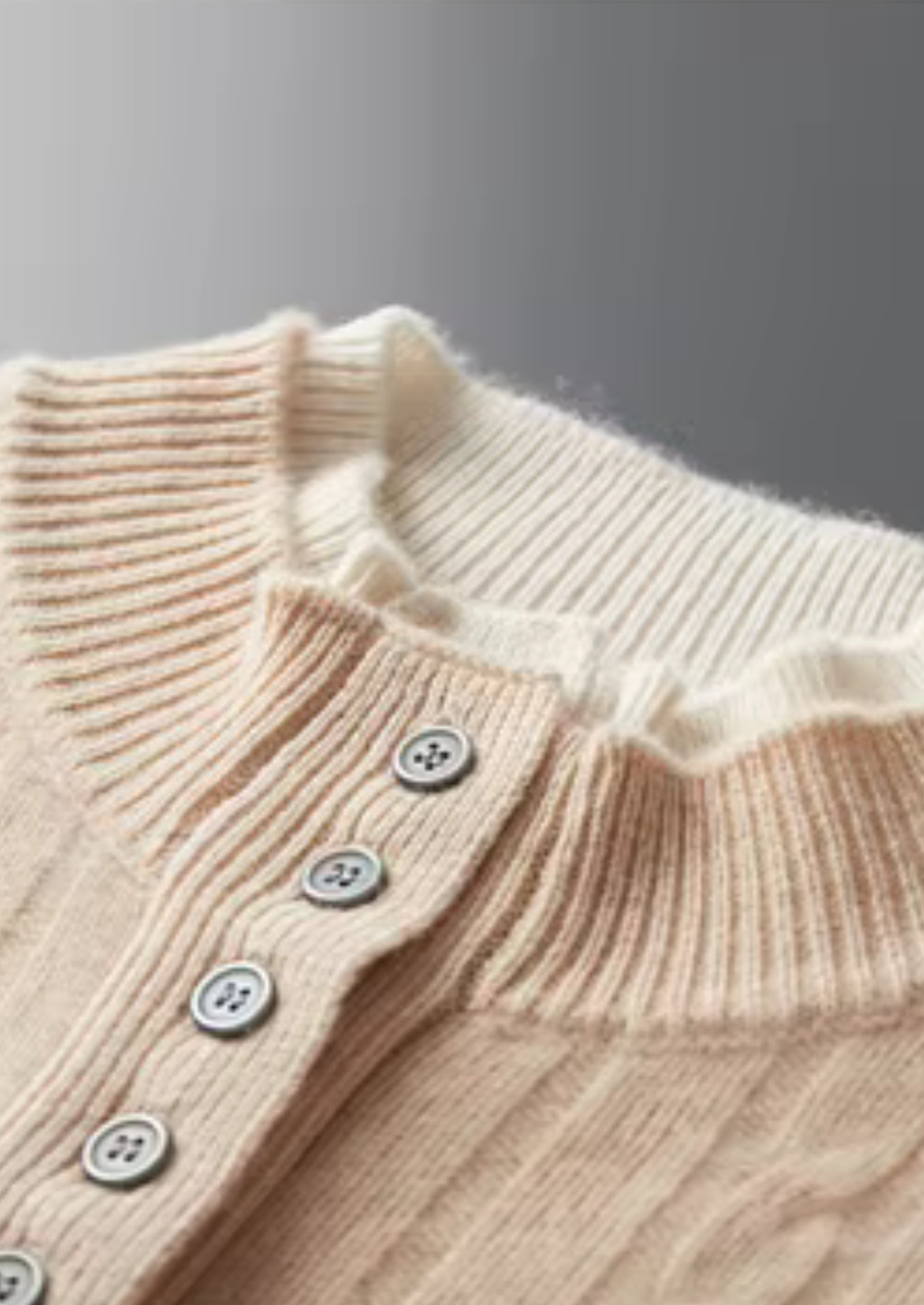 PURE EXTRA-FINE MERINO WOOL CABLE KNIT HENLEY SWEATER CLOUDWOOL®