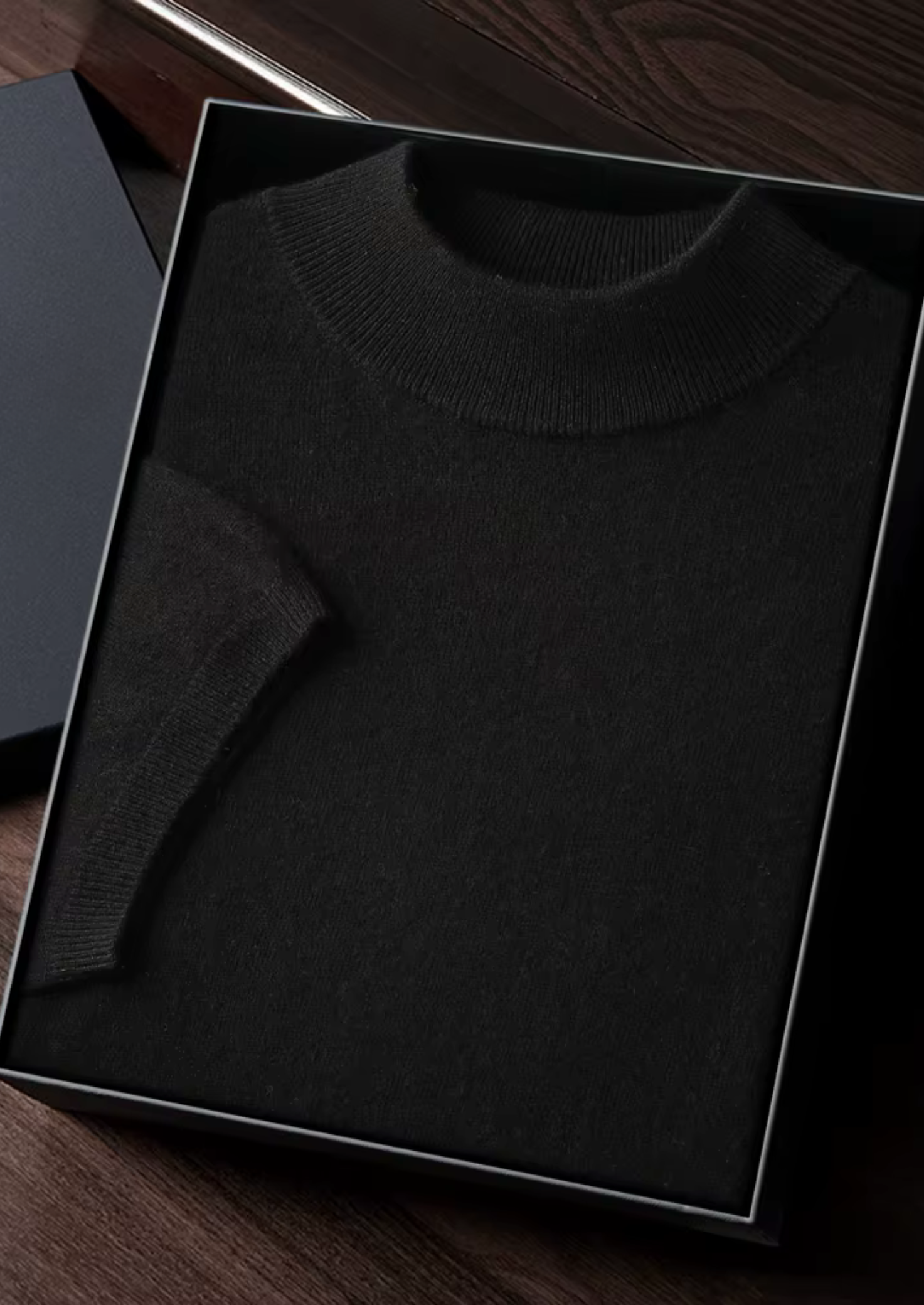 PREMIUM CASHMERE MOCK NECK T-SHIRT EXCLUSIVE RELEASE