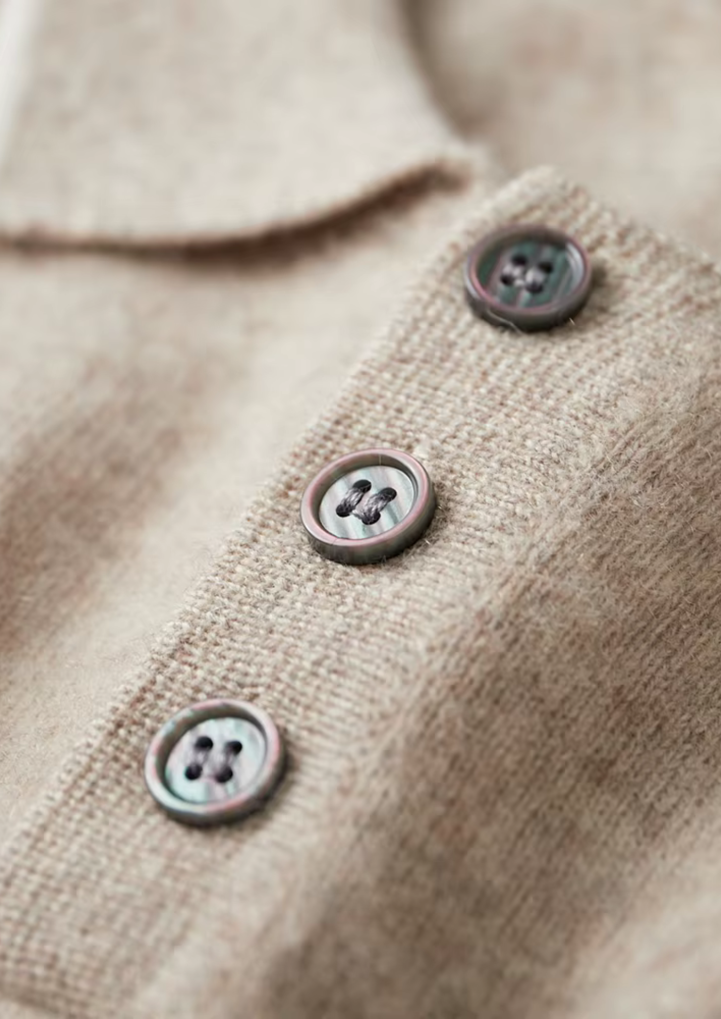 PREMIUM CASHMERE TWO TONE BUTTON POLO EXCLUSIVE RELEASE