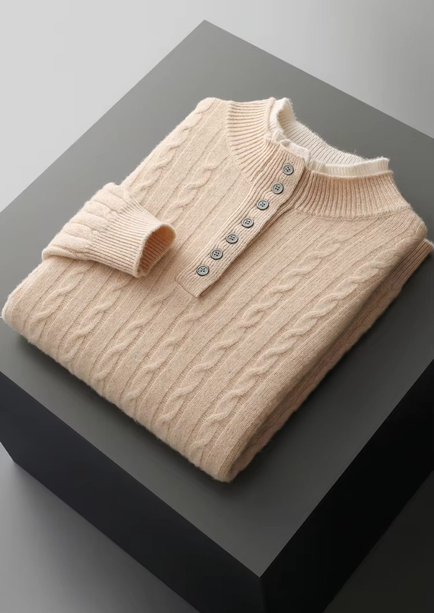 PURE EXTRA-FINE MERINO WOOL CABLE KNIT HENLEY SWEATER CLOUDWOOL®