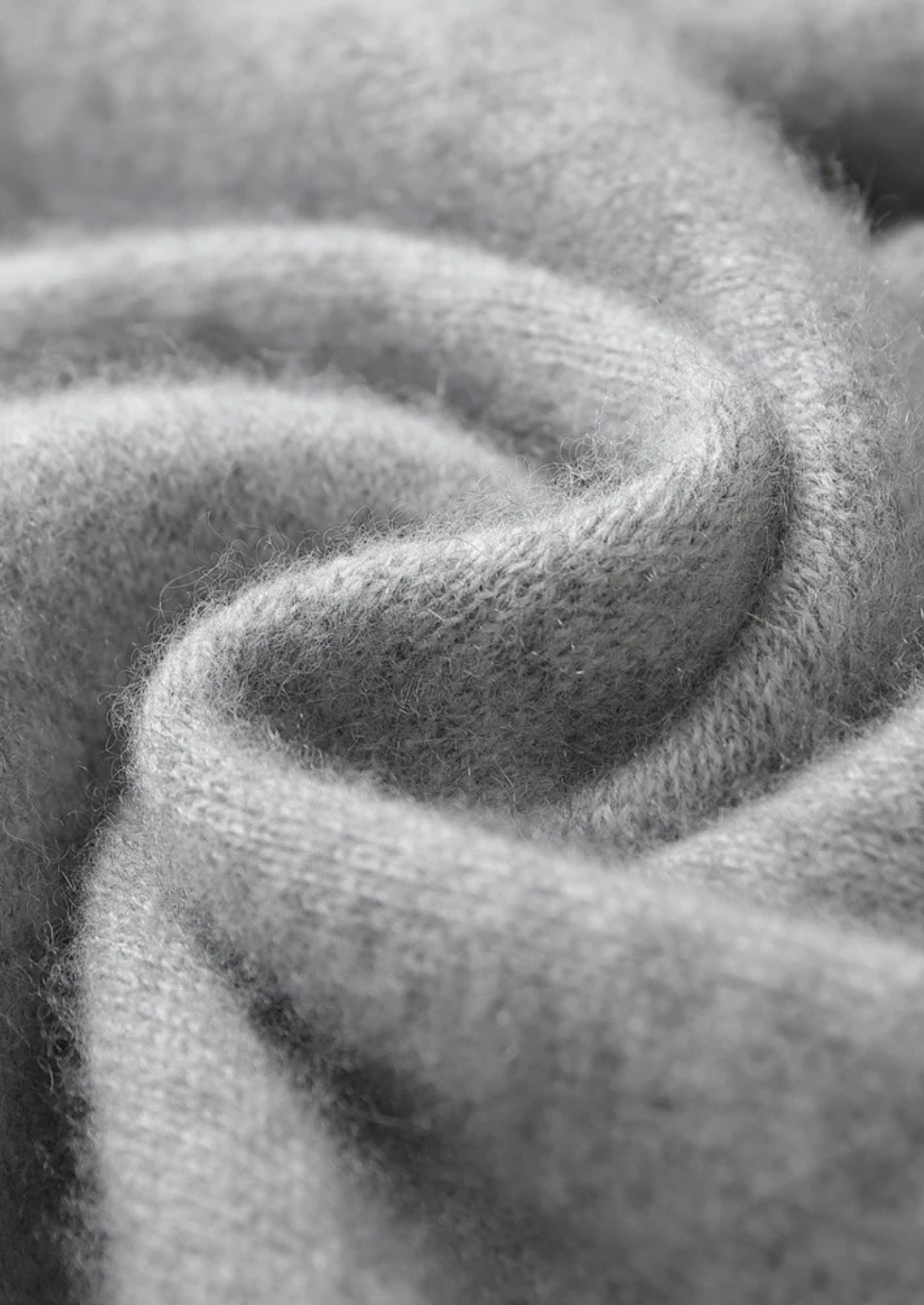 PREMIUM CASHMERE LEISURE SET EXCLUSIVE RELEASE