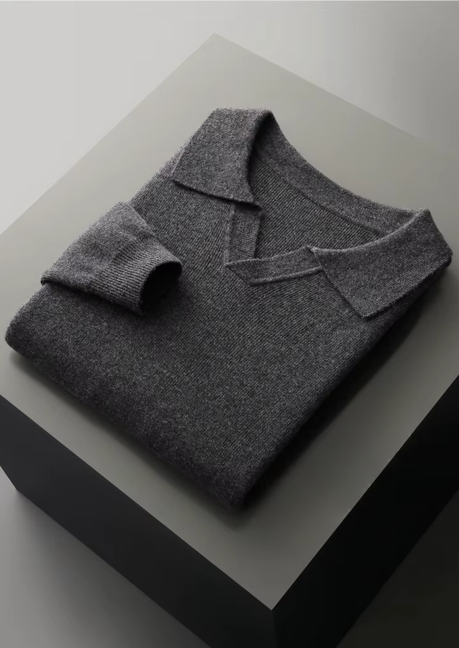 PURE EXTRA-FINE MERINO WOOL RIBBED BUTTONLESS POLO CLOUDWOOL®