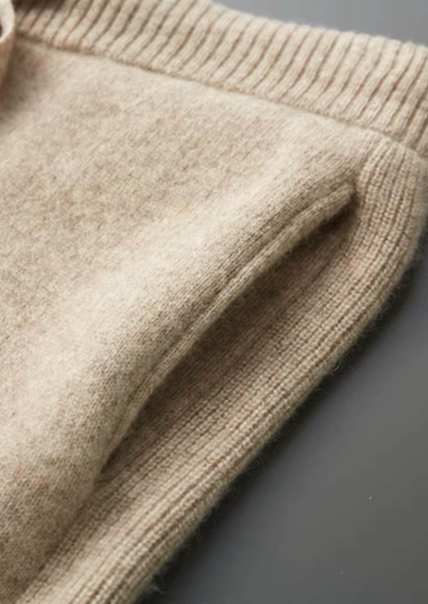 PREMIUM CASHMERE LEISURE SET EXCLUSIVE RELEASE