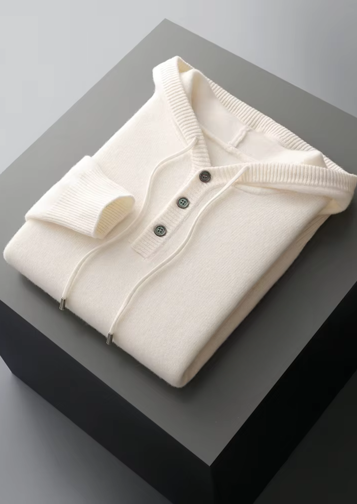 PURE EXTRA-FINE MERINO WOOL BUTTON HOODIE CLOUDWOOL®