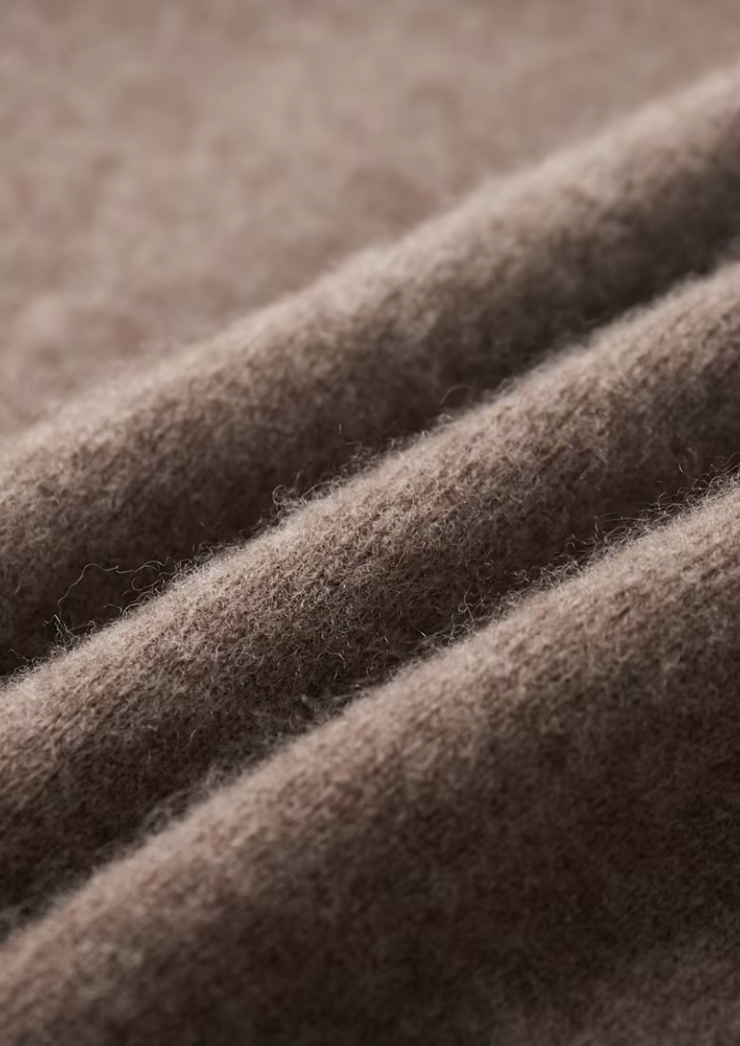PREMIUM CASHMERE LEISURE SET EXCLUSIVE RELEASE