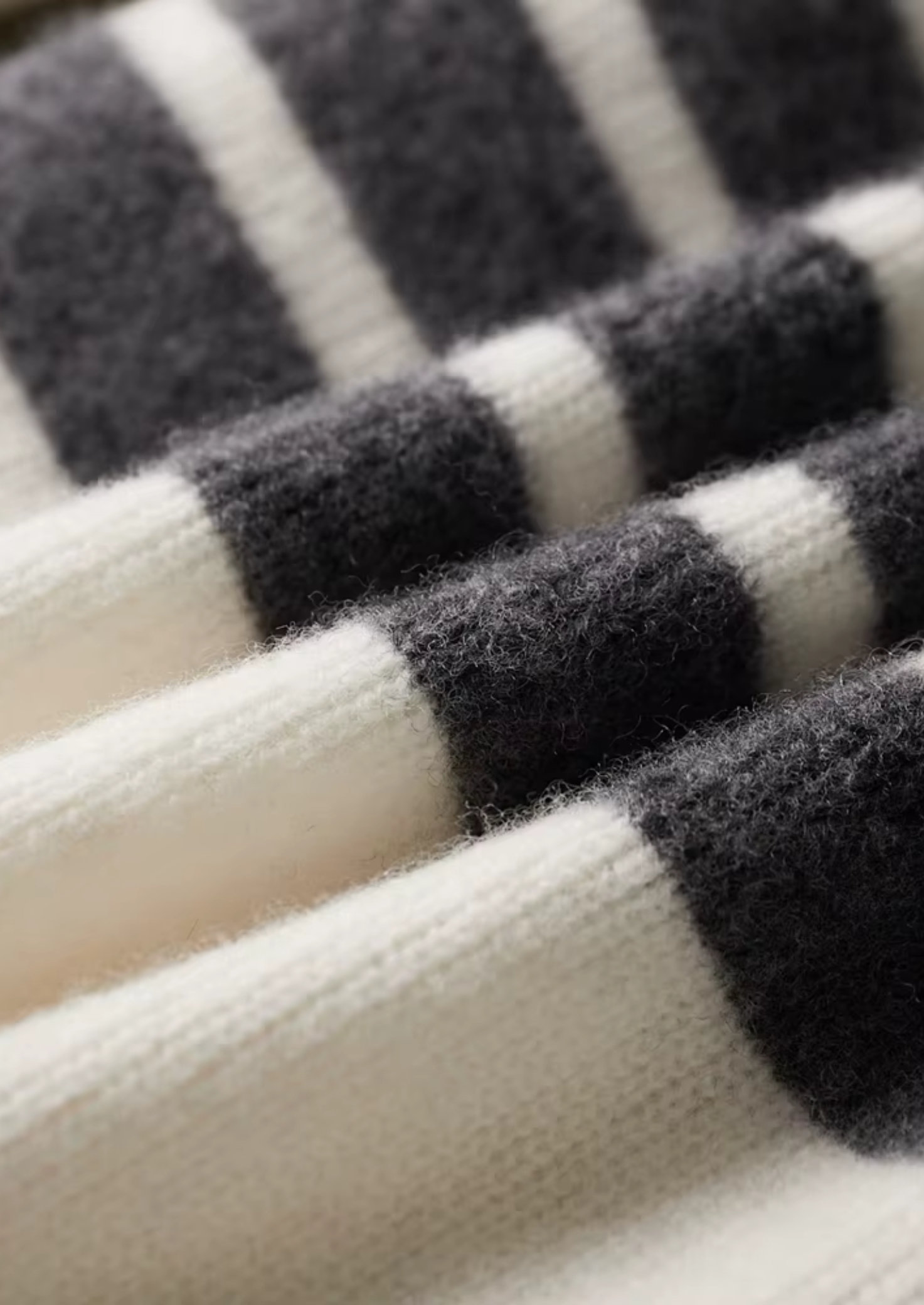 PURE EXTRA-FINE MERINO WOOL ALESSIO SET CLOUDWOOL®