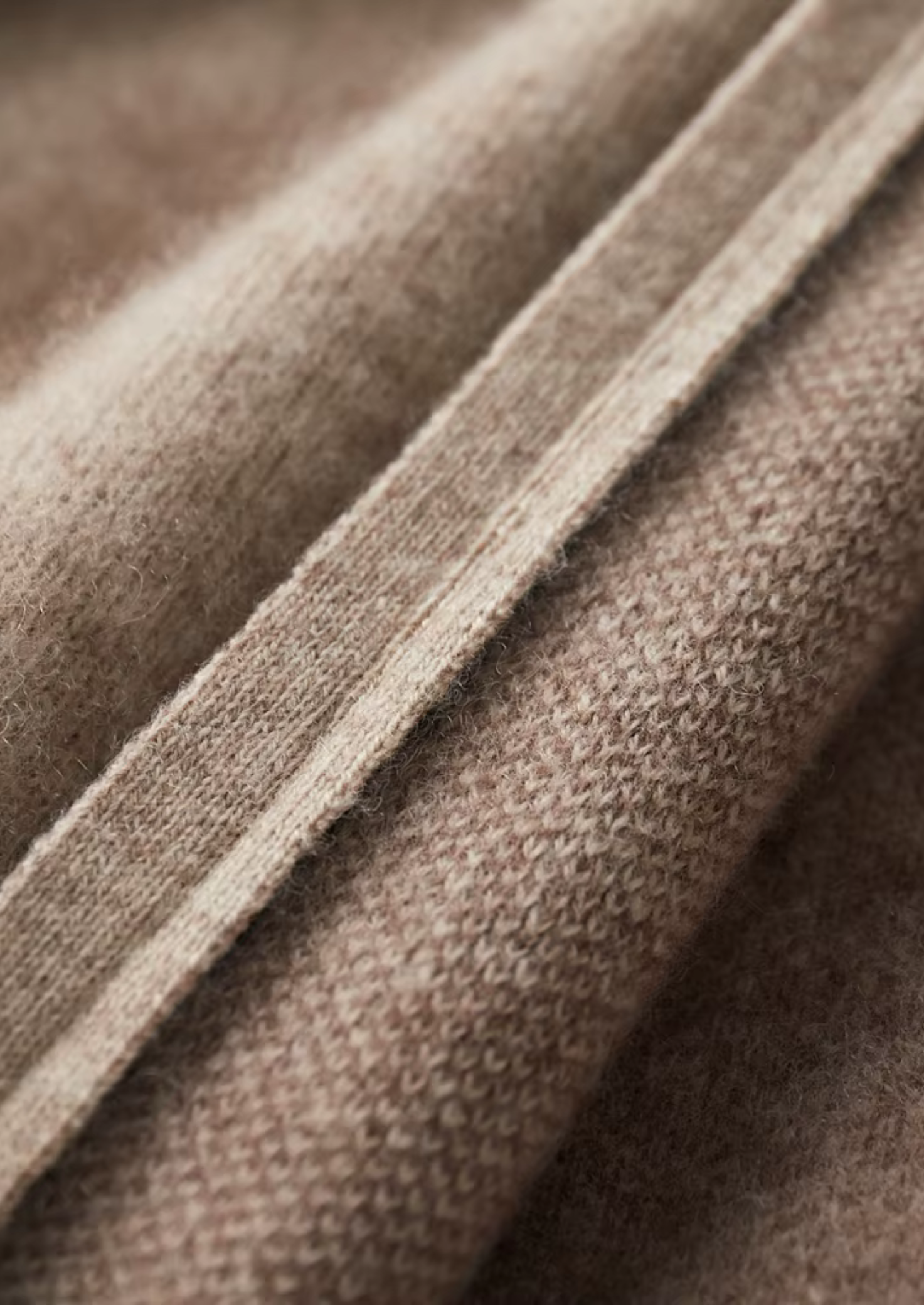 PREMIUM CASHMERE LEISURE SET EXCLUSIVE RELEASE