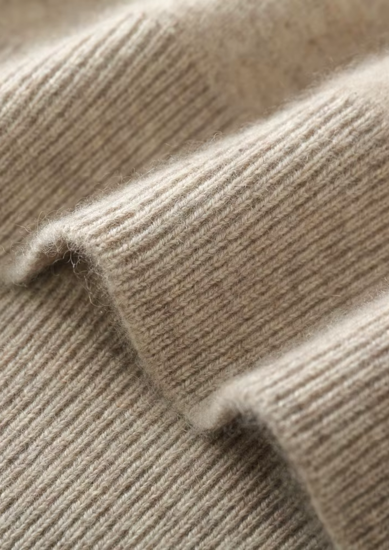 PURE EXTRA-FINE MERINO WOOL ESSENTIAL CARDIGAN CLOUDWOOL®