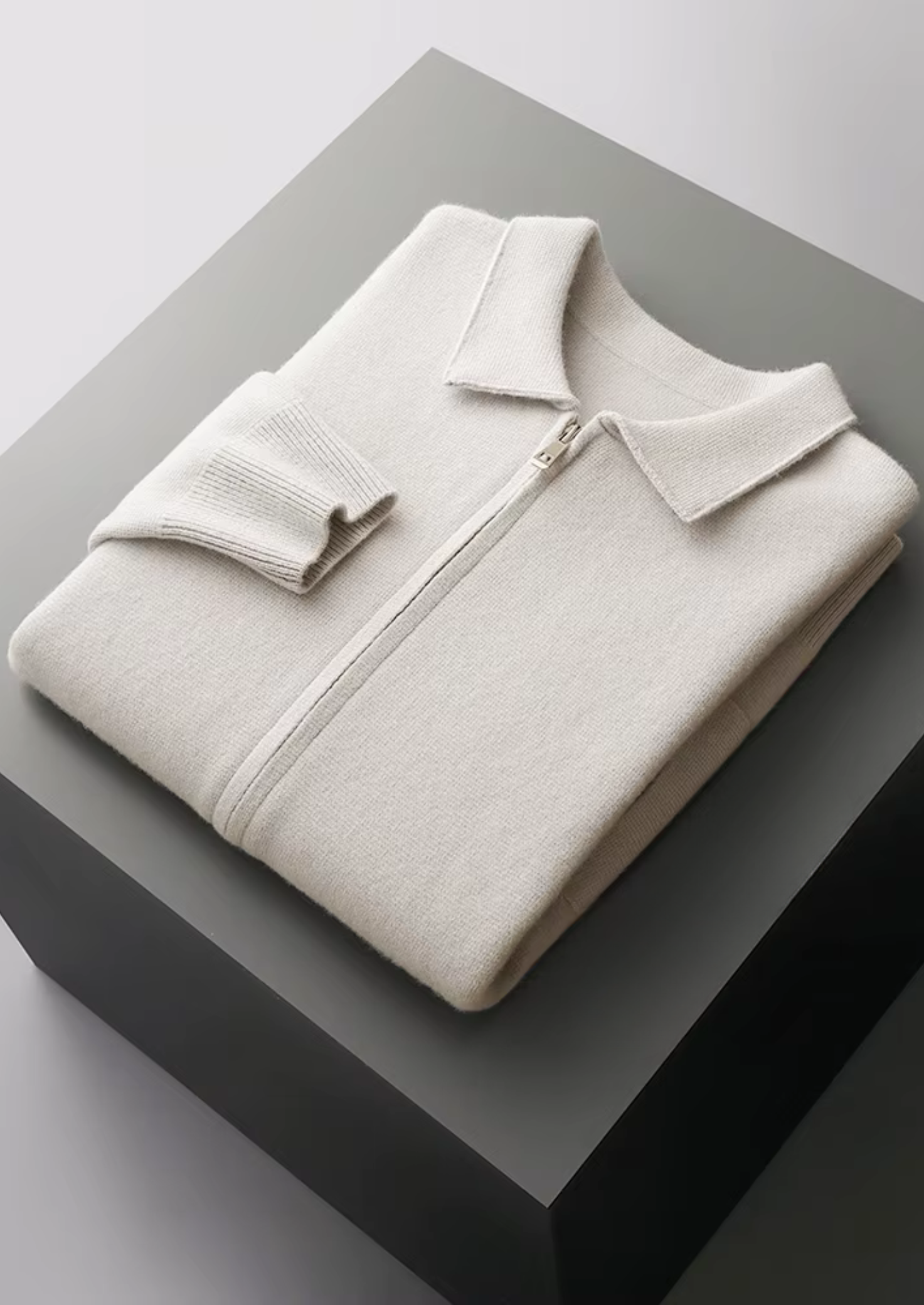 PURE EXTRA-FINE MERINO WOOL ZIP POLO CARDIGAN CLOUDWOOL®