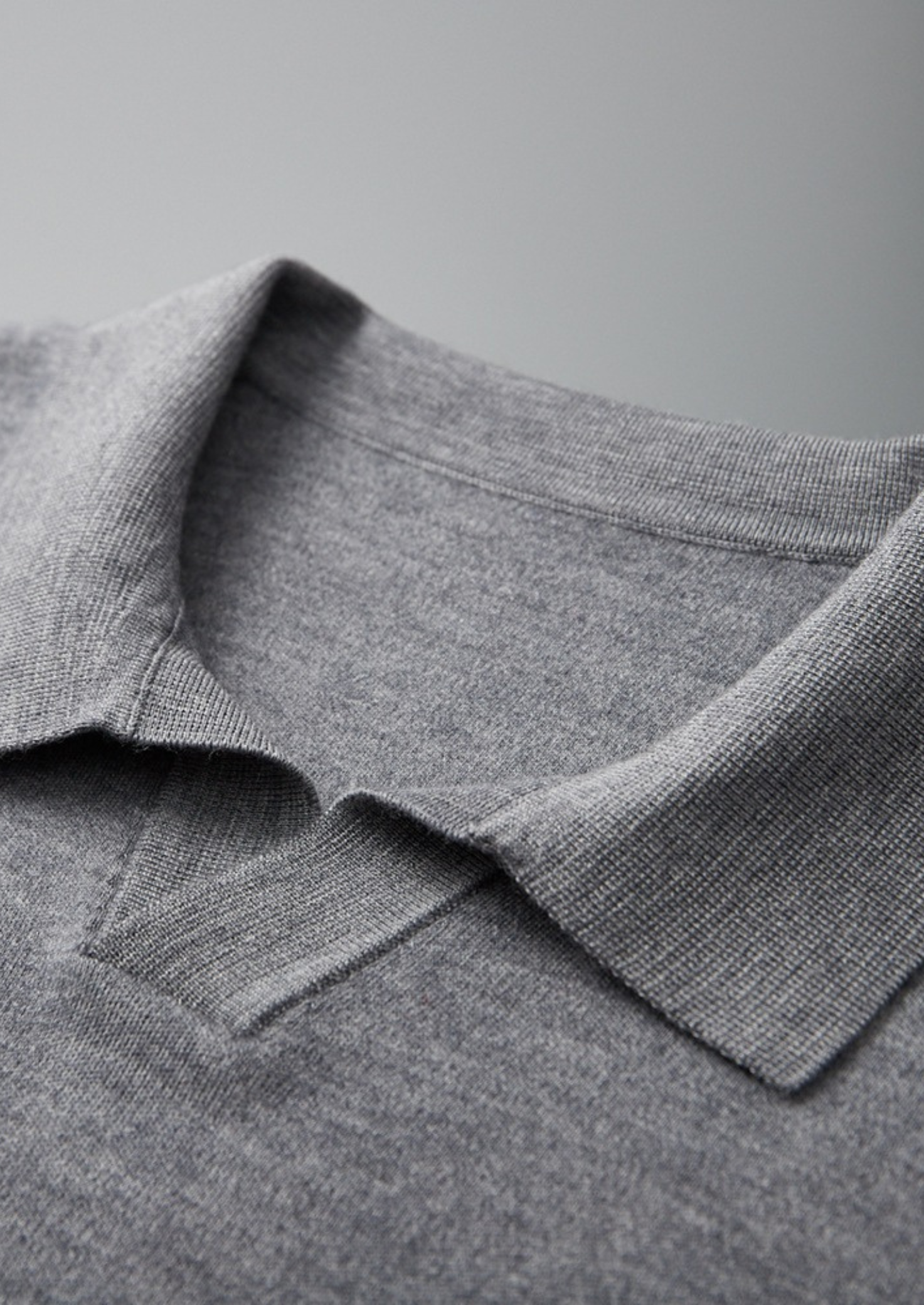 PREMIUM CASHMERE BUTTONLESS SWEATER POLO EXCLUSIVE RELEASE