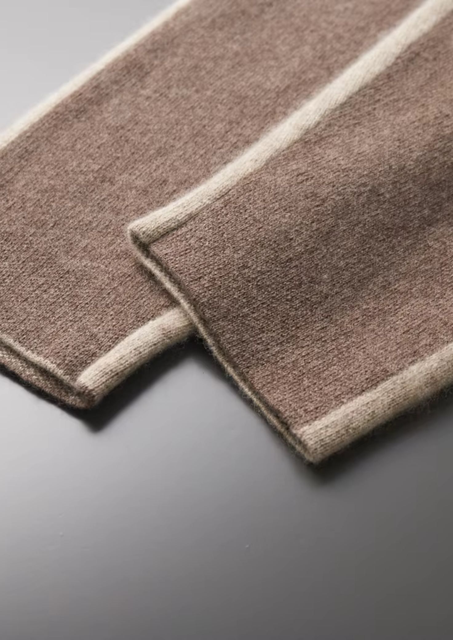 PREMIUM CASHMERE LEISURE SET EXCLUSIVE RELEASE