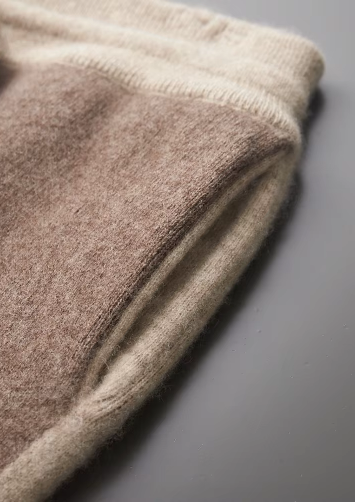 PREMIUM CASHMERE LEISURE SET EXCLUSIVE RELEASE