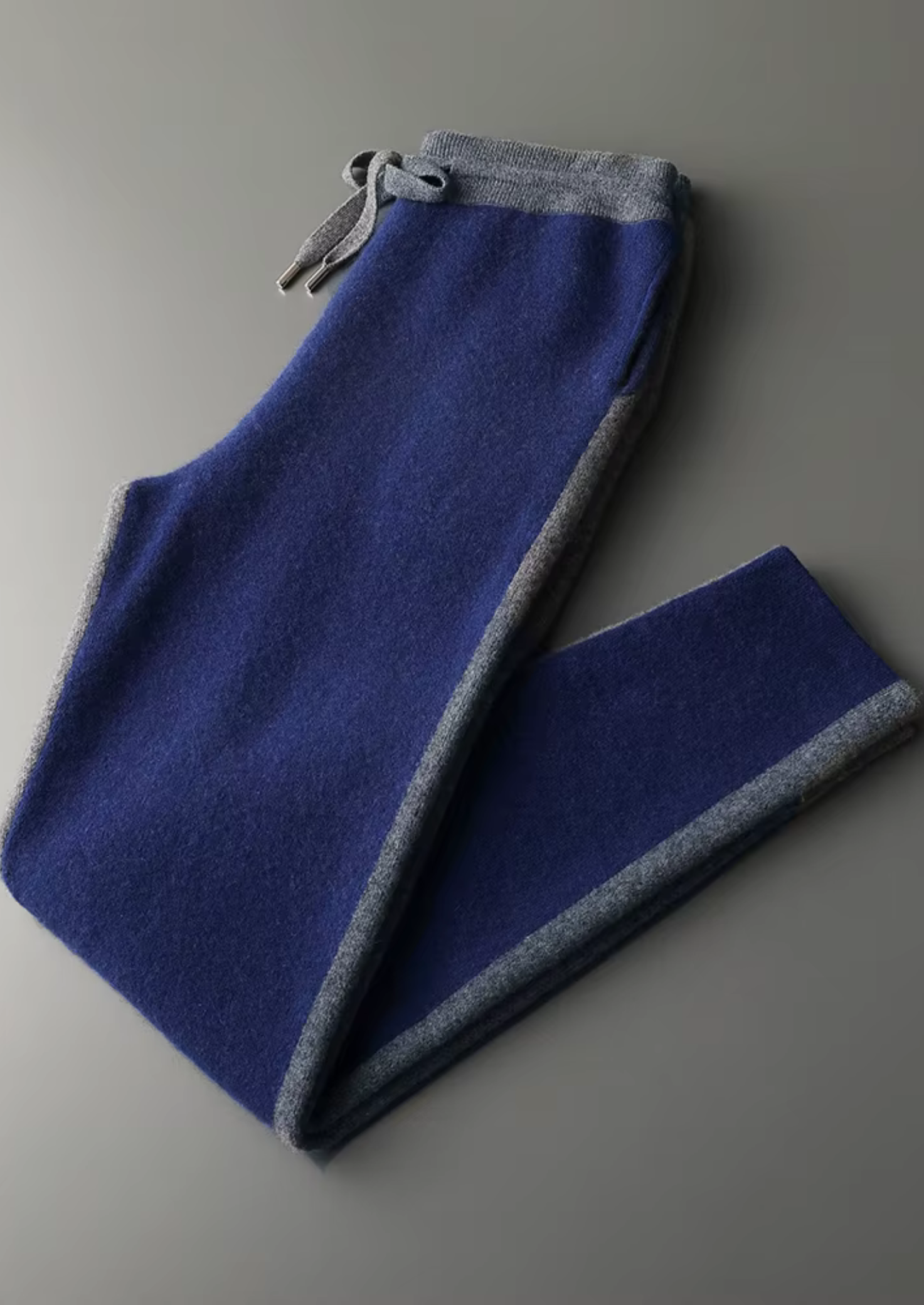 PREMIUM CASHMERE LEISURE SET EXCLUSIVE RELEASE