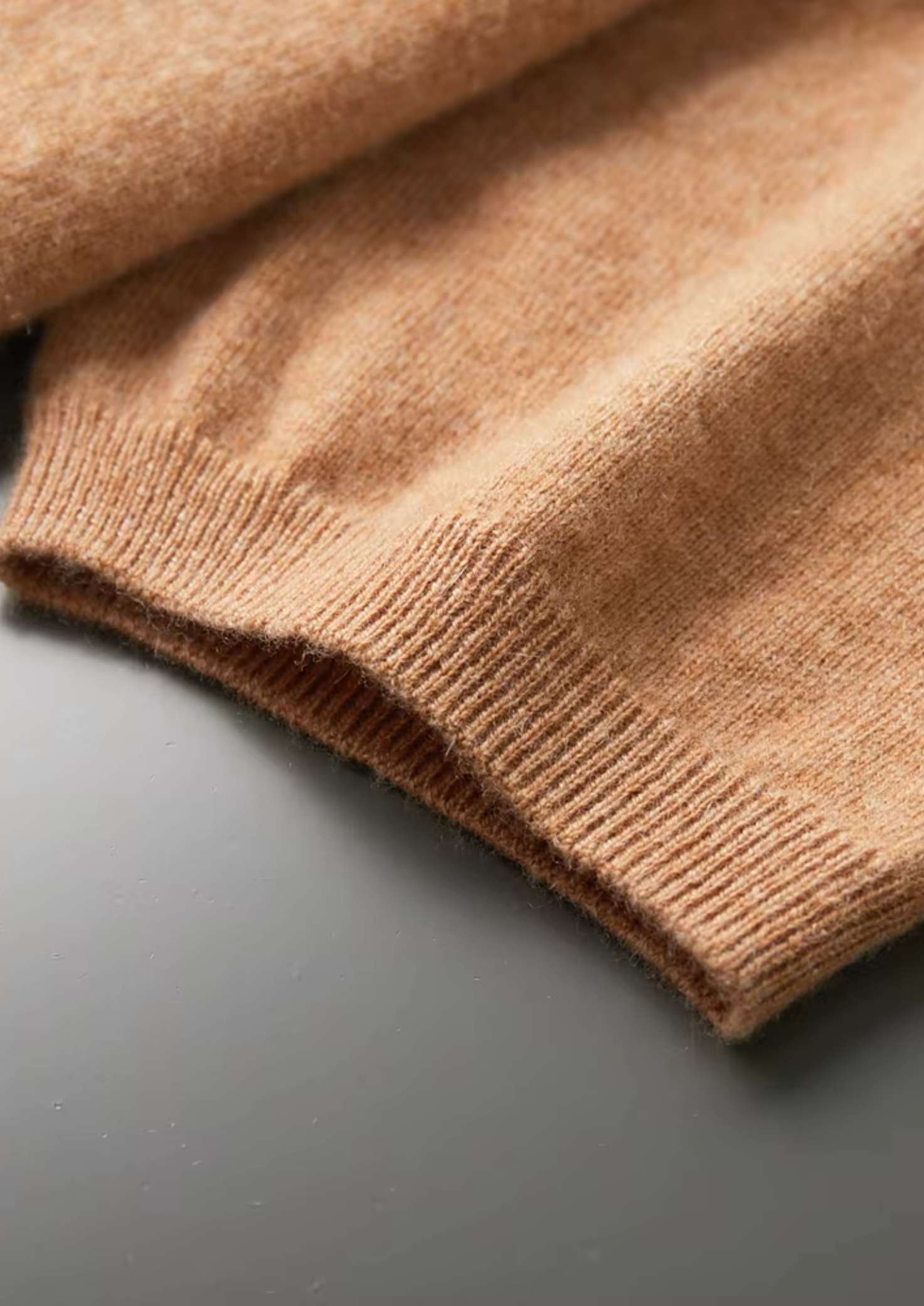 PREMIUM CASHMERE CLASSIC CREWNECK T-SHIRT EXCLUSIVE RELEASE