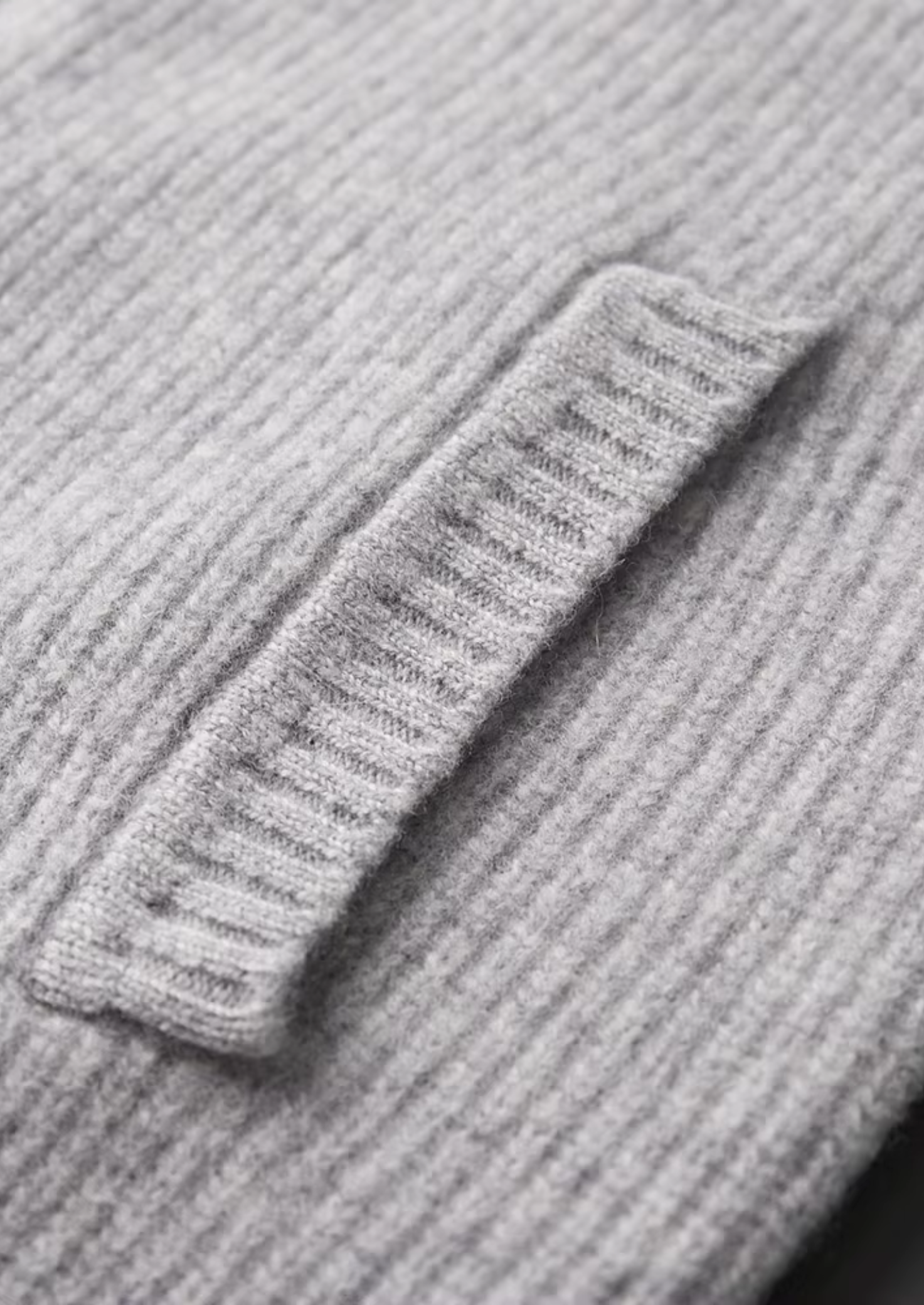PURE EXTRA-FINE MERINO WOOL RIBBED CARDIGAN CLOUDWOOL®