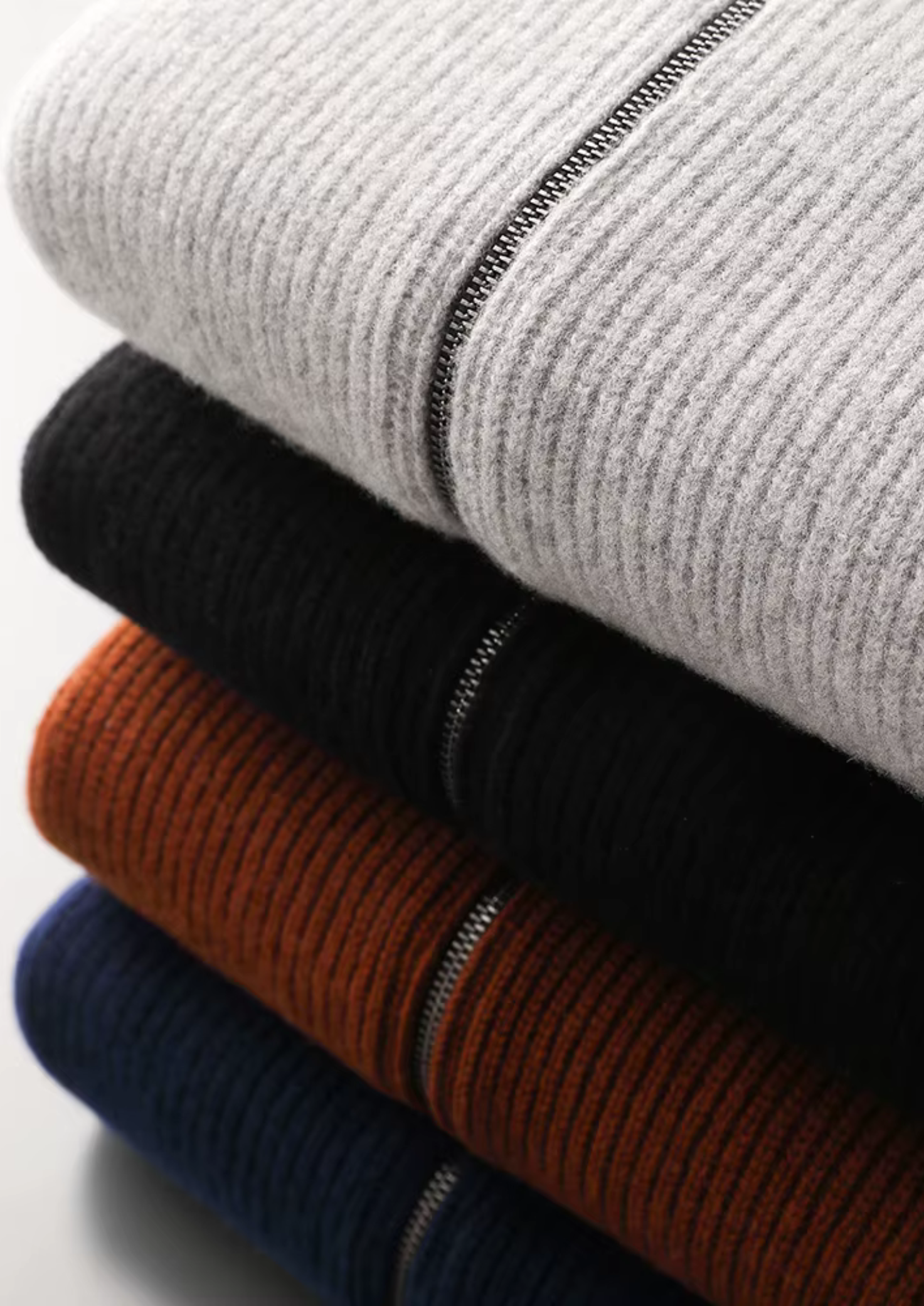 PURE EXTRA-FINE MERINO WOOL RIBBED CARDIGAN CLOUDWOOL®