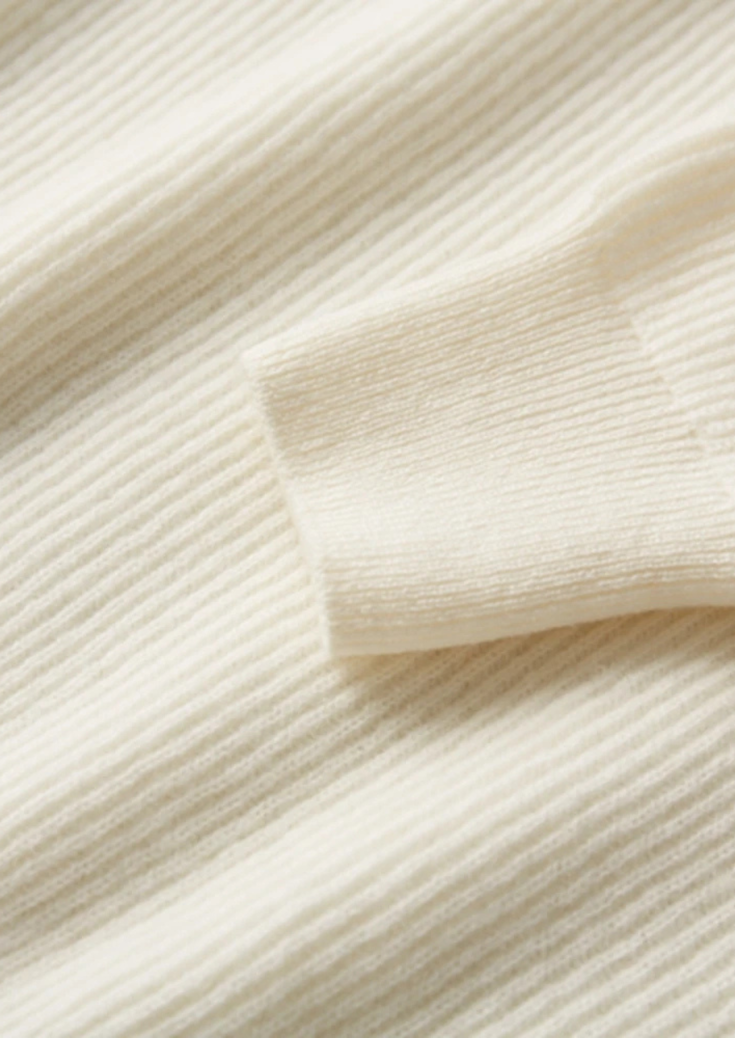 PREMIUM CASHMERE CLASSIC RIBBED HENLEY SWEATER EXCLUSIVE RELEASE