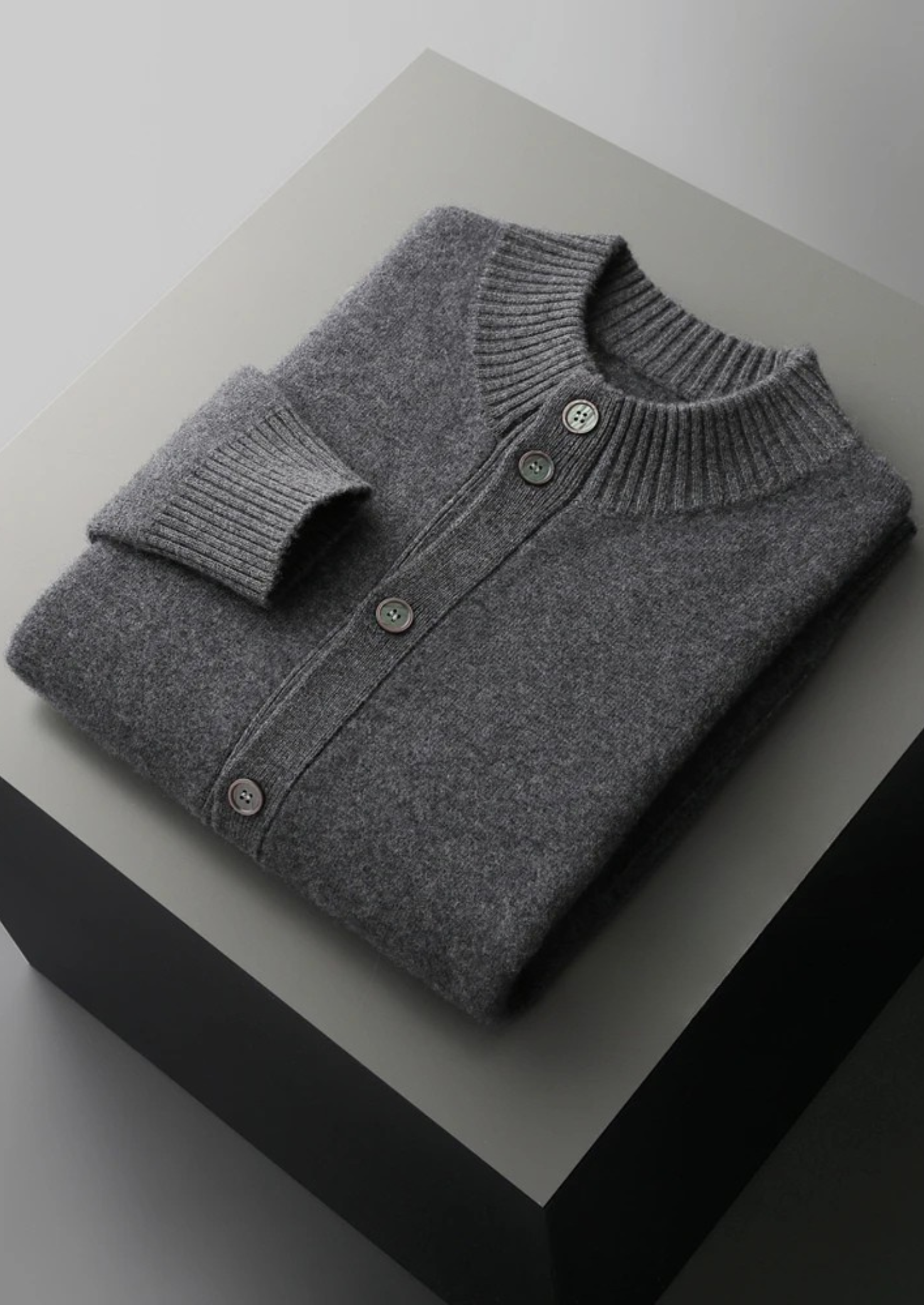 PREMIUM CASHMERE BUTTON CARDIGAN EXCLUSIVE RELEASE