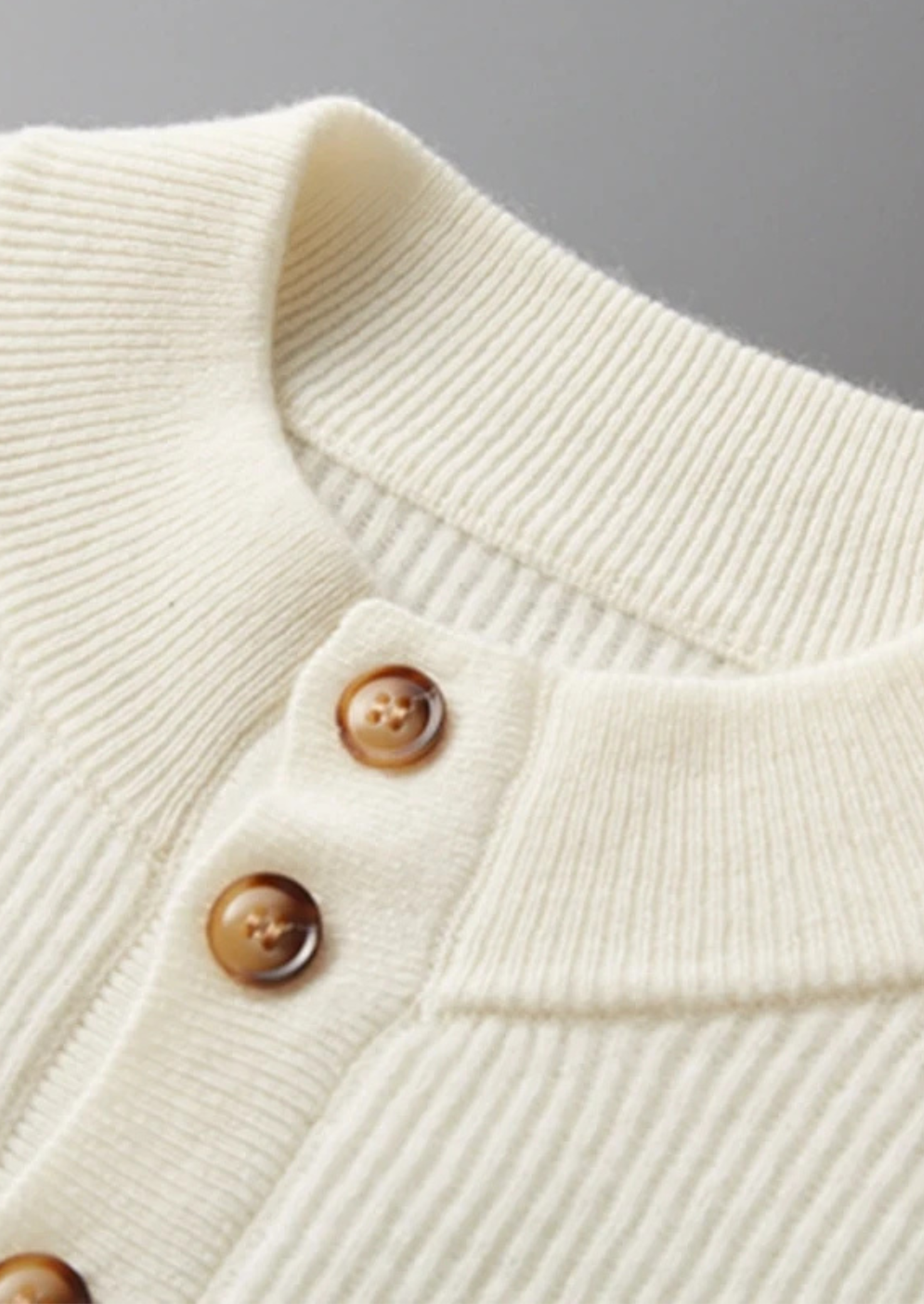 PREMIUM CASHMERE CLASSIC RIBBED HENLEY SWEATER EXCLUSIVE RELEASE