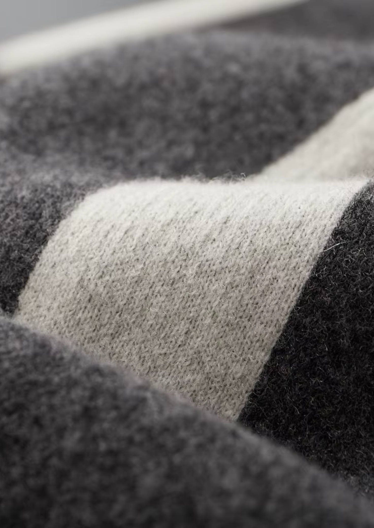 PURE EXTRA-FINE MERINO WOOL WIDE LEISURE TROUSERS CLOUDWOOL®