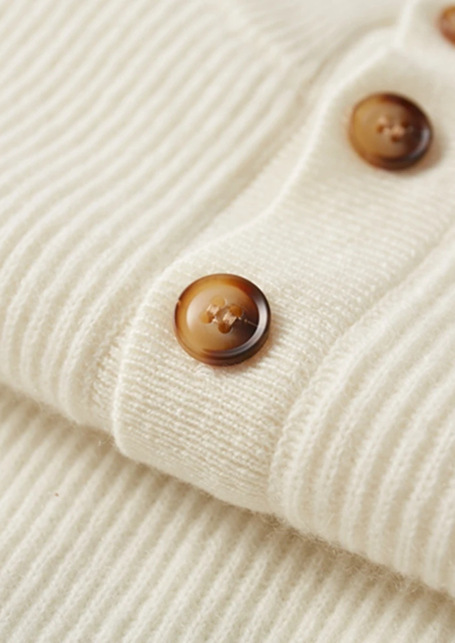PREMIUM CASHMERE CLASSIC RIBBED HENLEY SWEATER EXCLUSIVE RELEASE