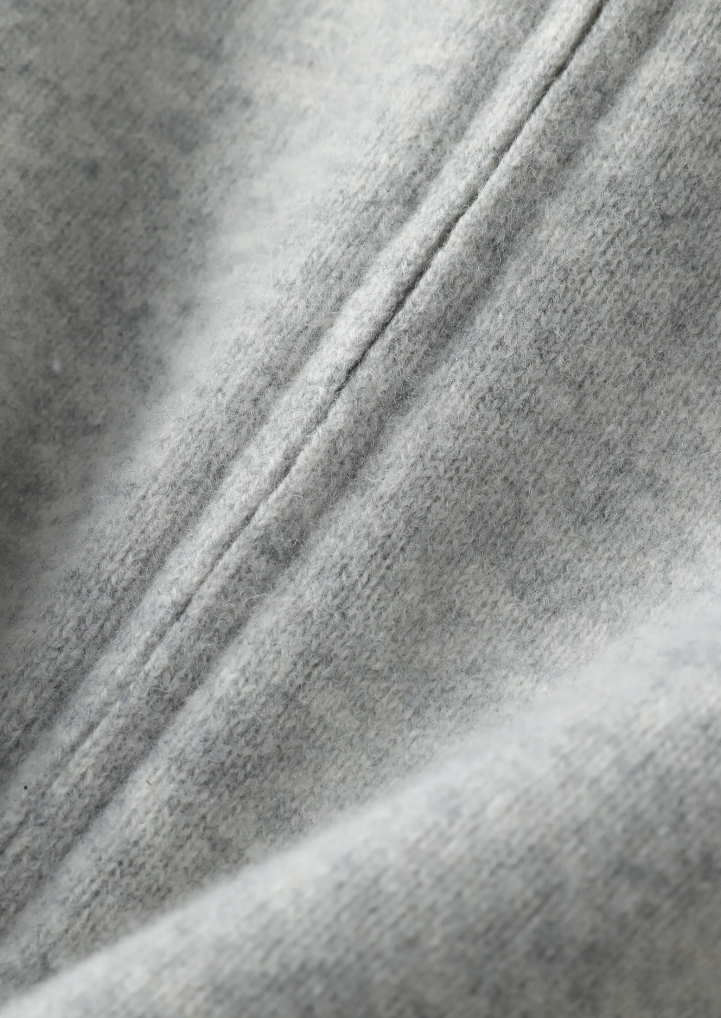 PURE EXTRA-FINE MERINO WOOL LUZZO SET - LIGHT GRAY SPECIAL EDITION