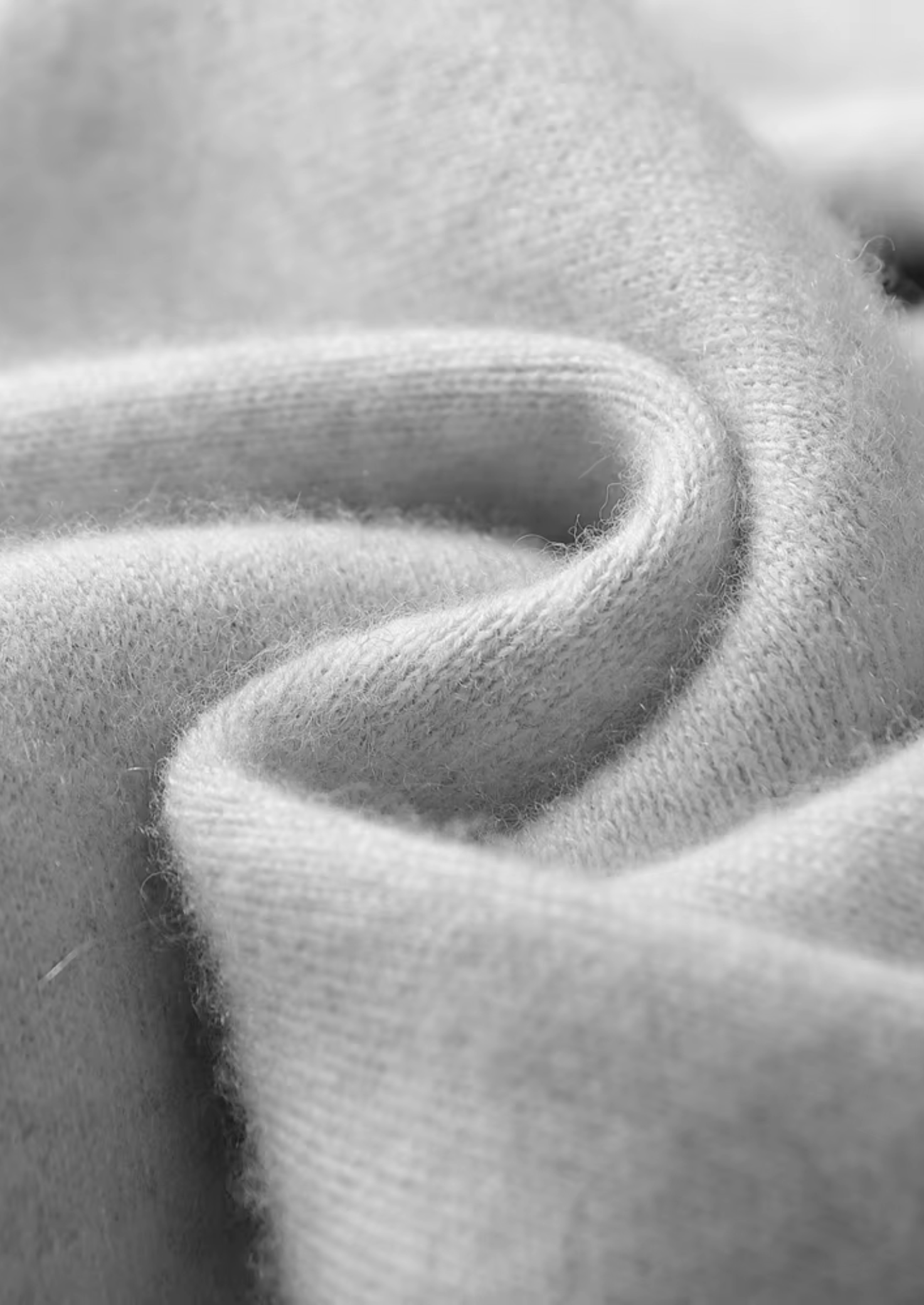 PREMIUM CASHMERE RELAXED TROUSERS EXCLUSIVE RELEASE