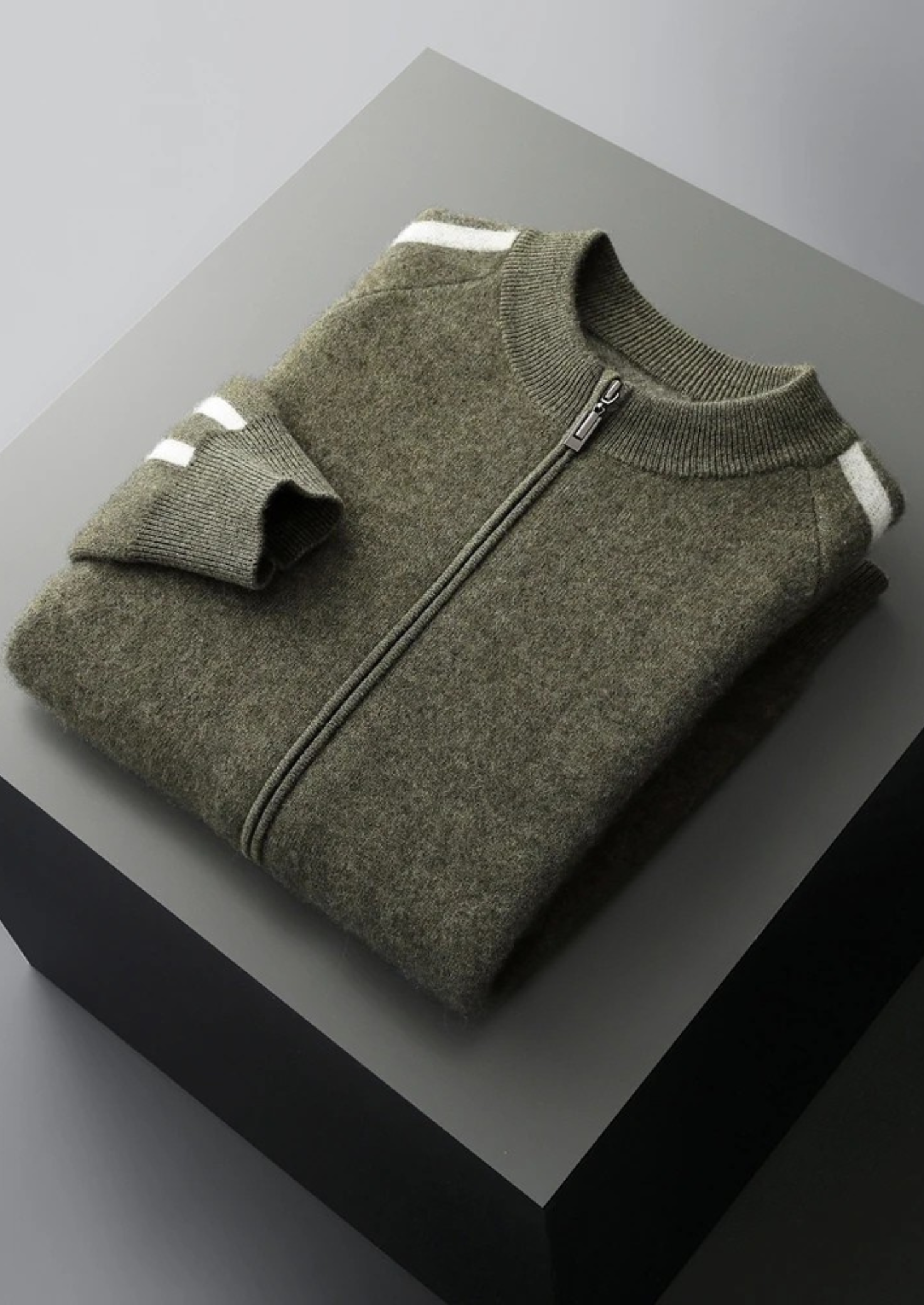 PURE EXTRA-FINE MERINO WOOL STRIPED CARDIGAN CLOUDWOOL®