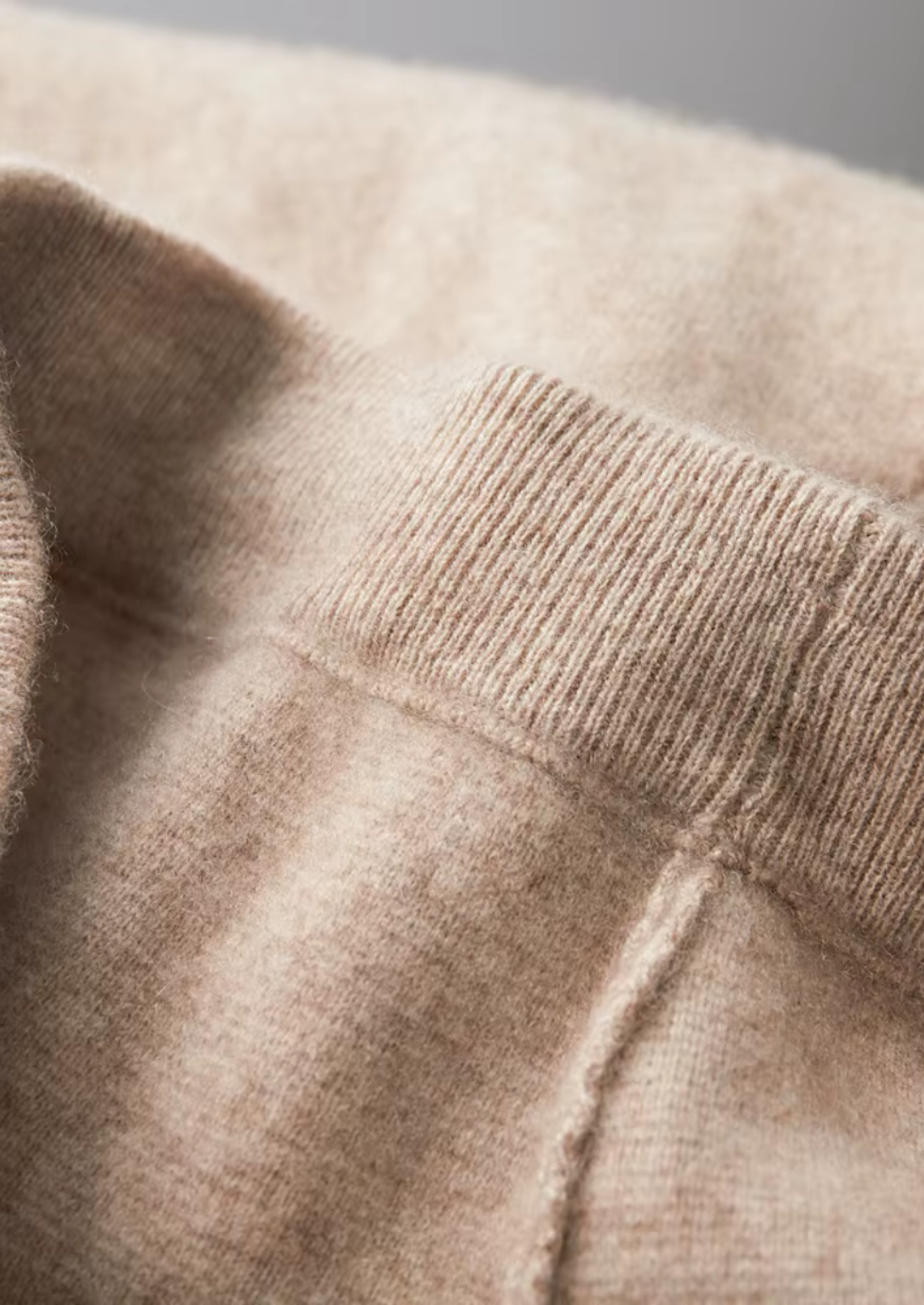 PREMIUM CASHMERE SLIM TROUSERS EXCLUSIVE RELEASE