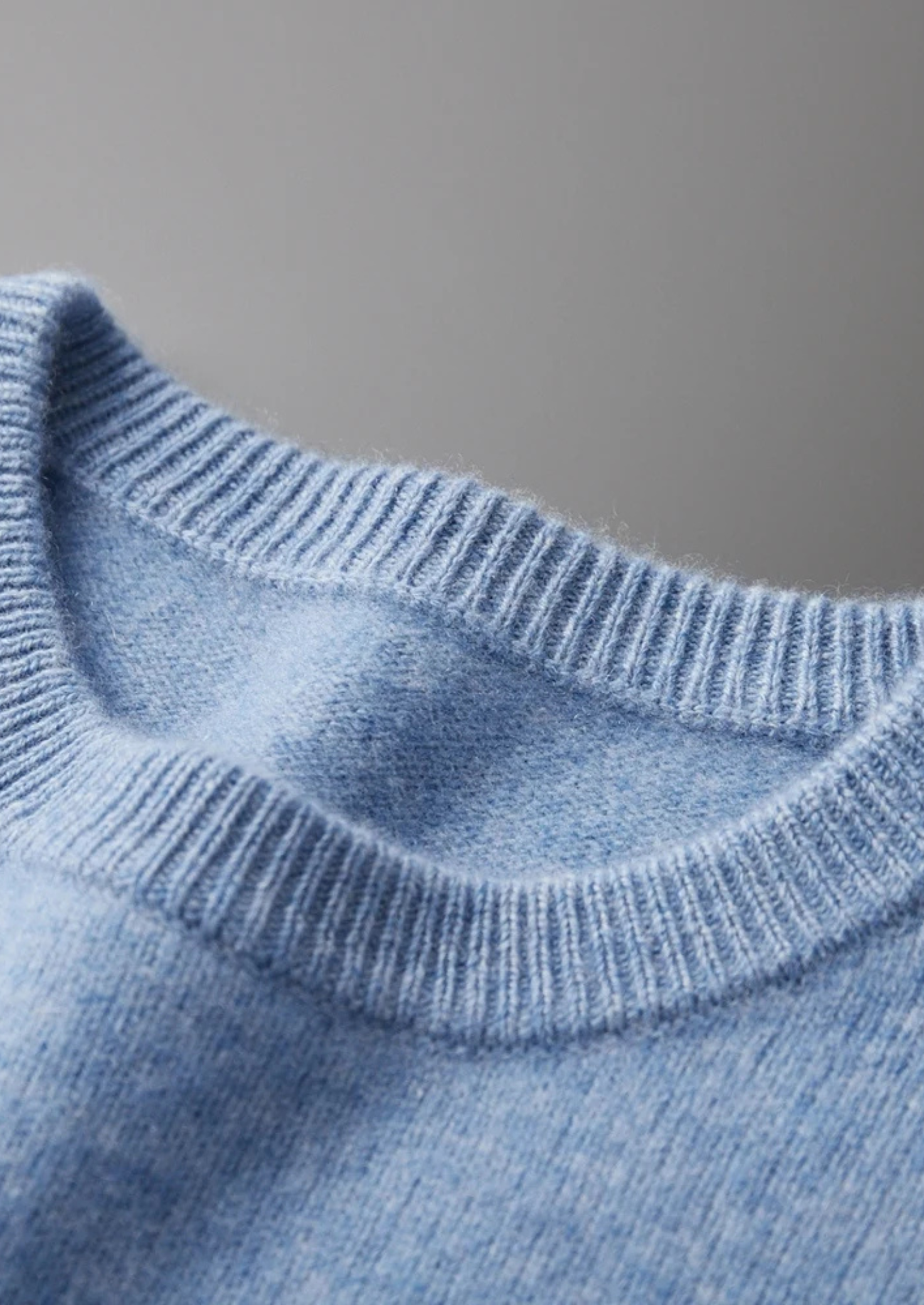 PURE EXTRA-FINE MERINO WOOL CLASSIC CREWNECK CLOUDWOOL®