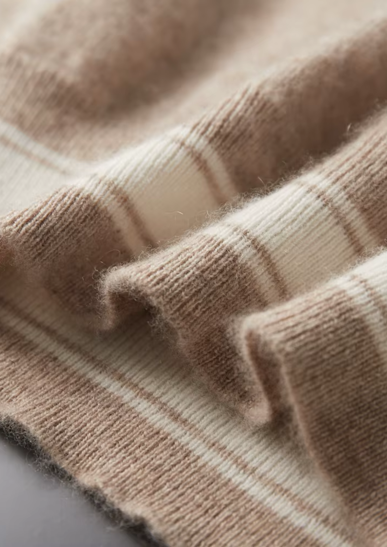 PREMIUM CASHMERE LEISURE SET EXCLUSIVE RELEASE