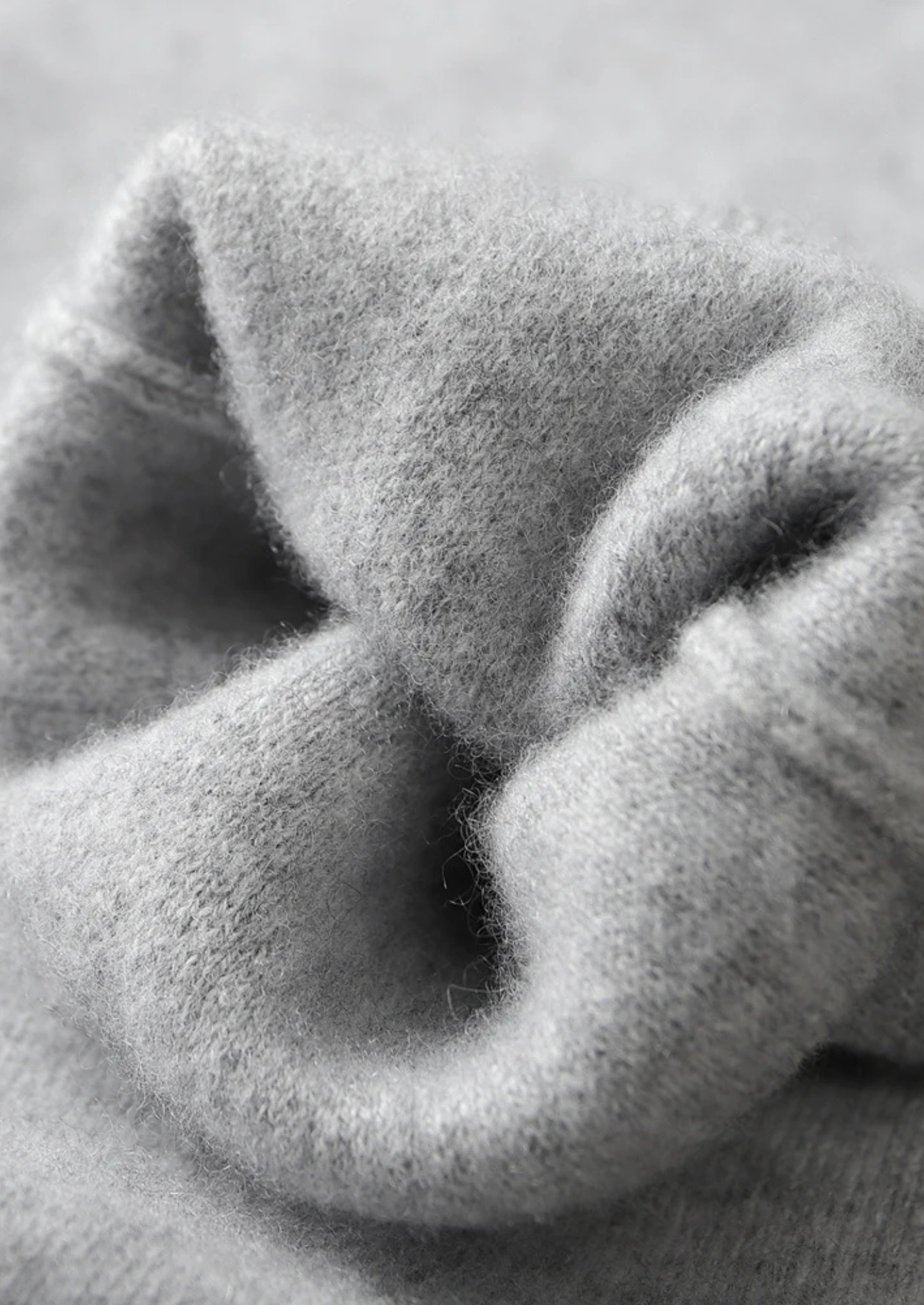 PREMIUM CASHMERE LEISURE SET EXCLUSIVE RELEASE