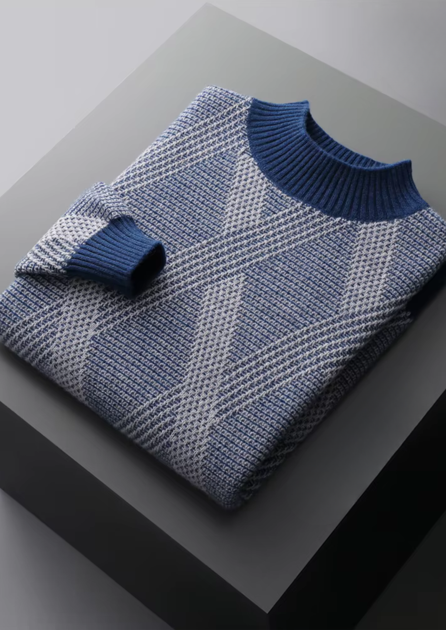 PURE EXTRA-FINE MERINO WOOL TWO TONE PATTERNED MOCKNECK CLOUDWOOL®