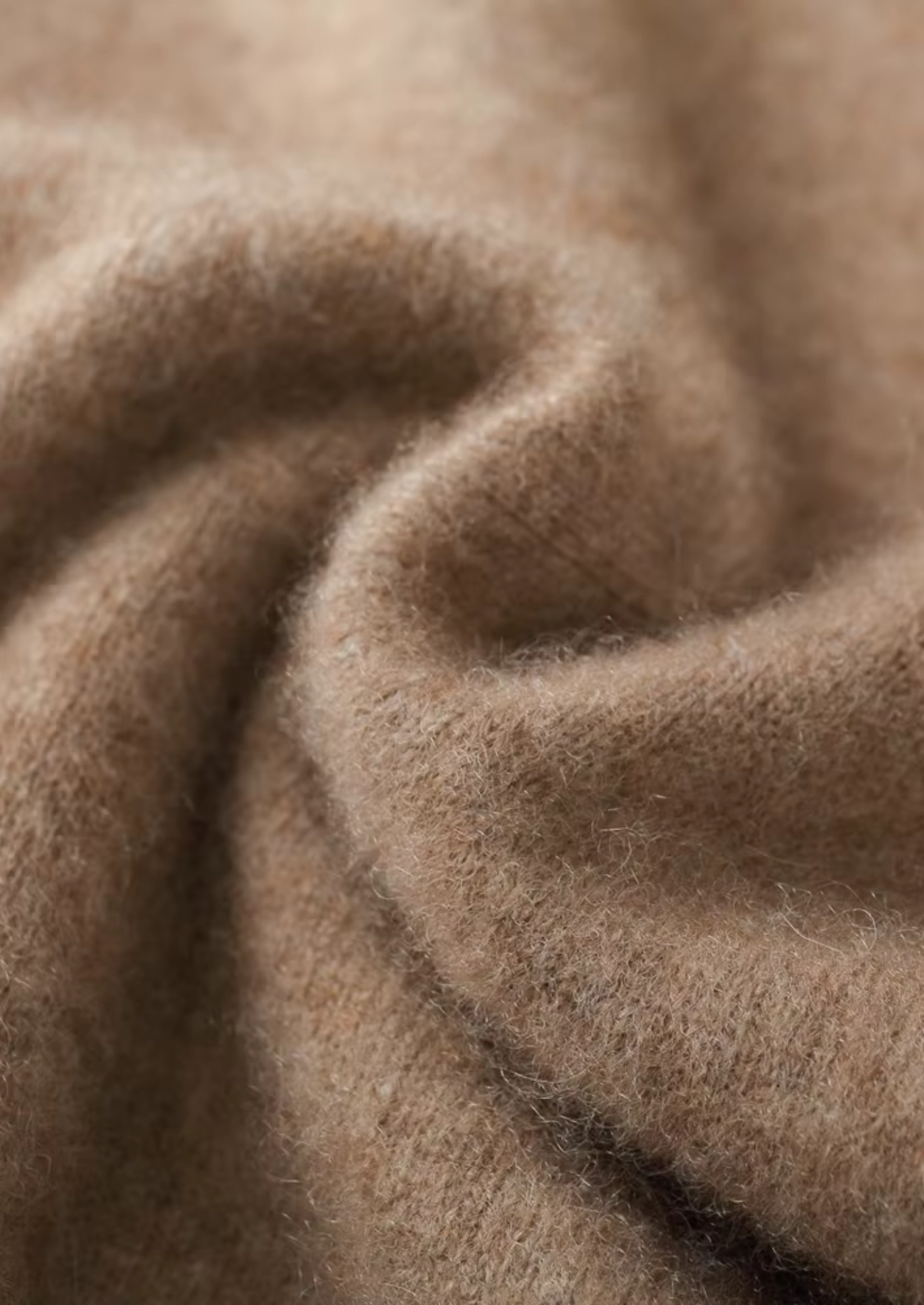 PURE EXTRA-FINE MERINO WOOL V-NECK VEST CLOUDWOOL®