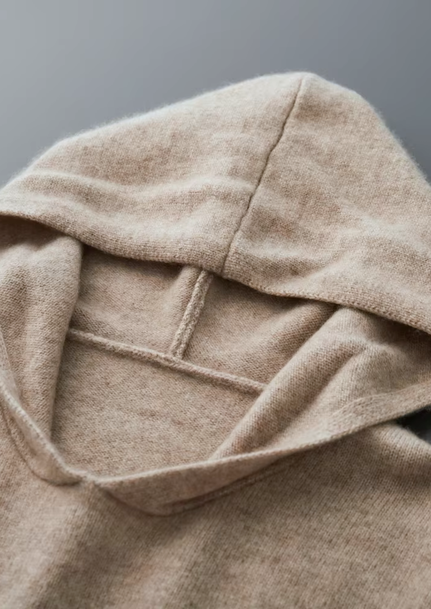 PREMIUM CASHMERE ESSENTIAL HOODIE EXCLUSIVE RELEASE